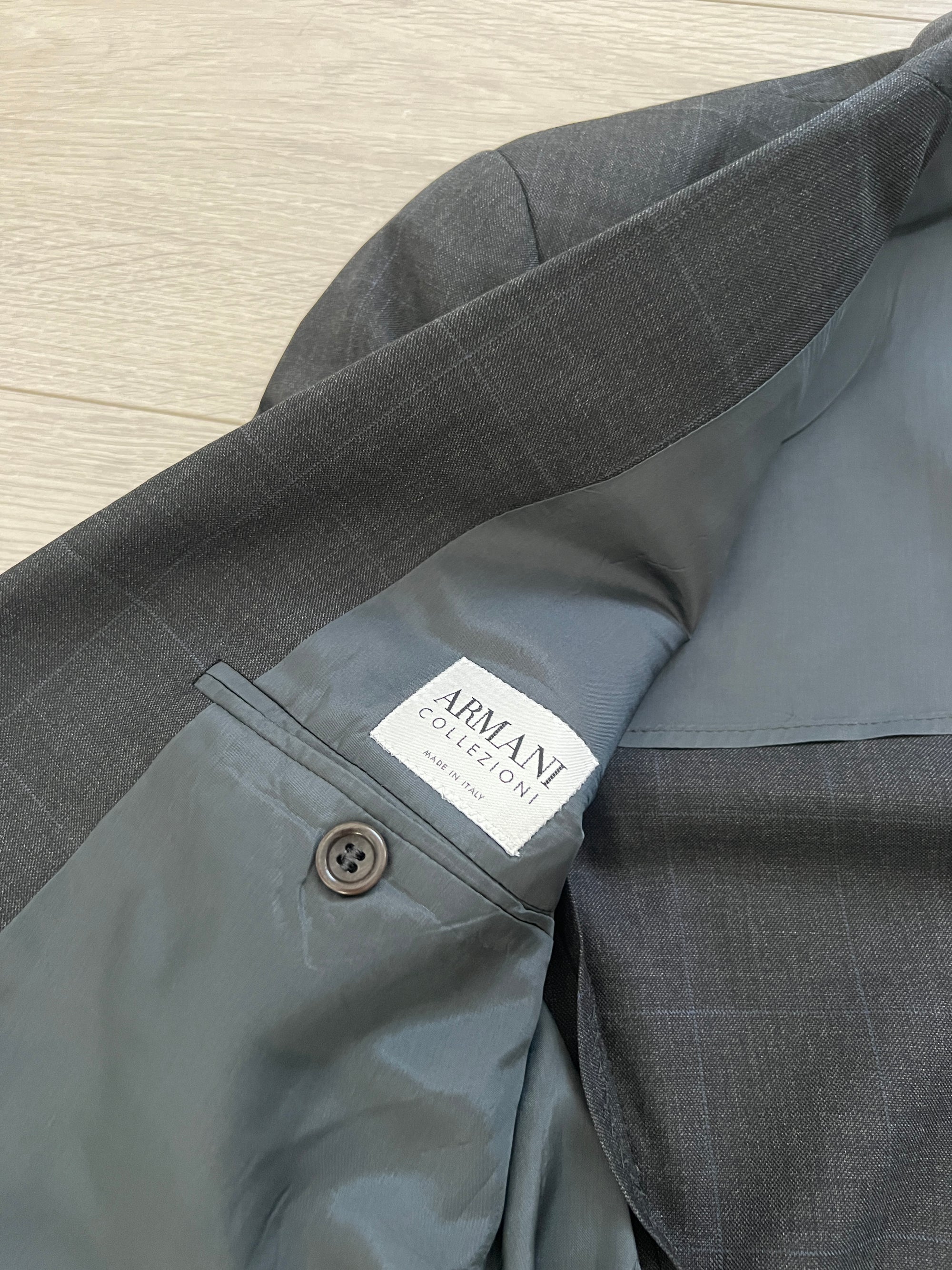 Armani 1990s Double-Breasted Relaxed Pleated Suit - Size S Jacket / 30" Waist