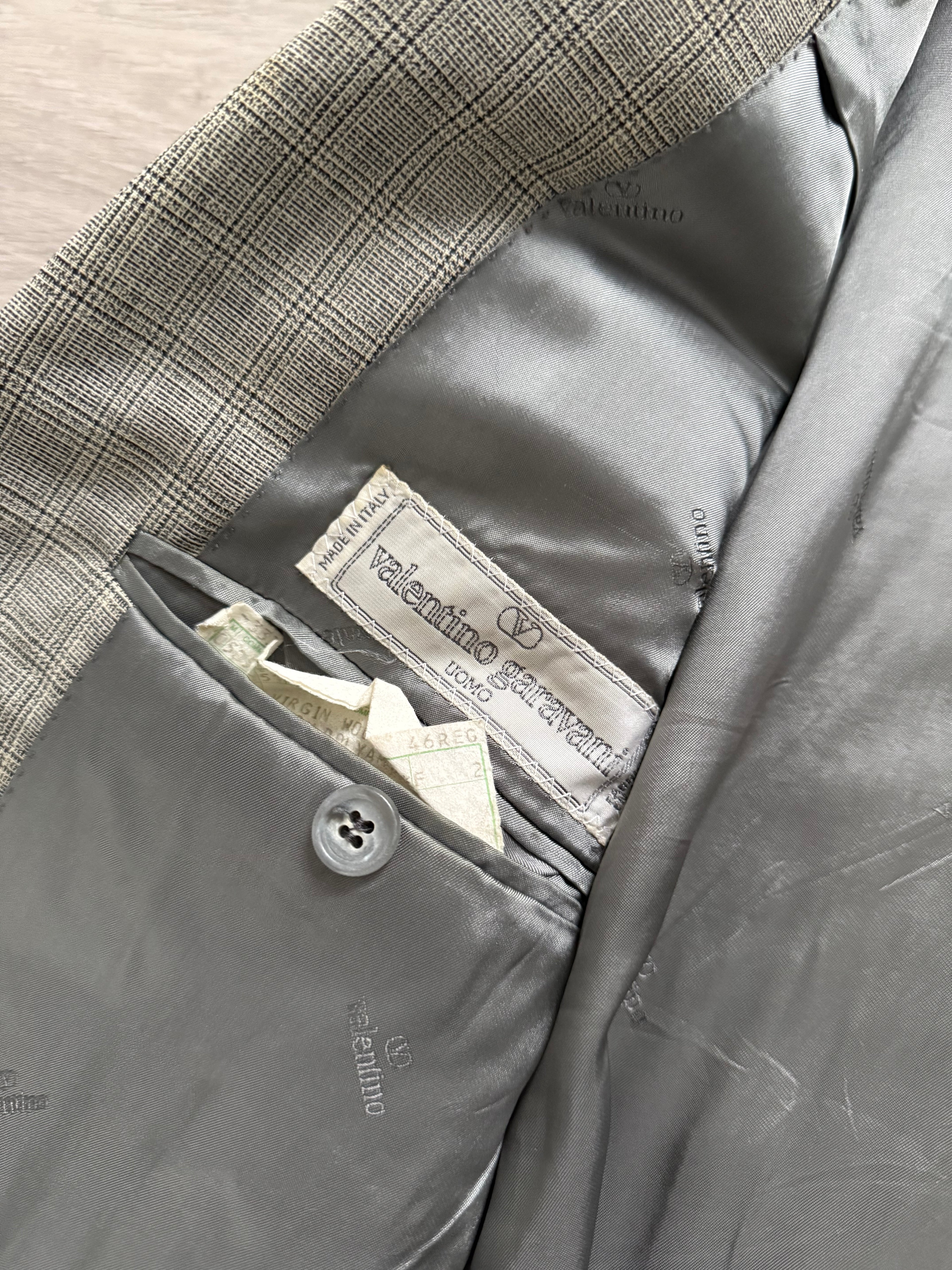 Valentino 1980s Peaked Lapel Double Breasted Wool Sports Blazer Jacket - Size S