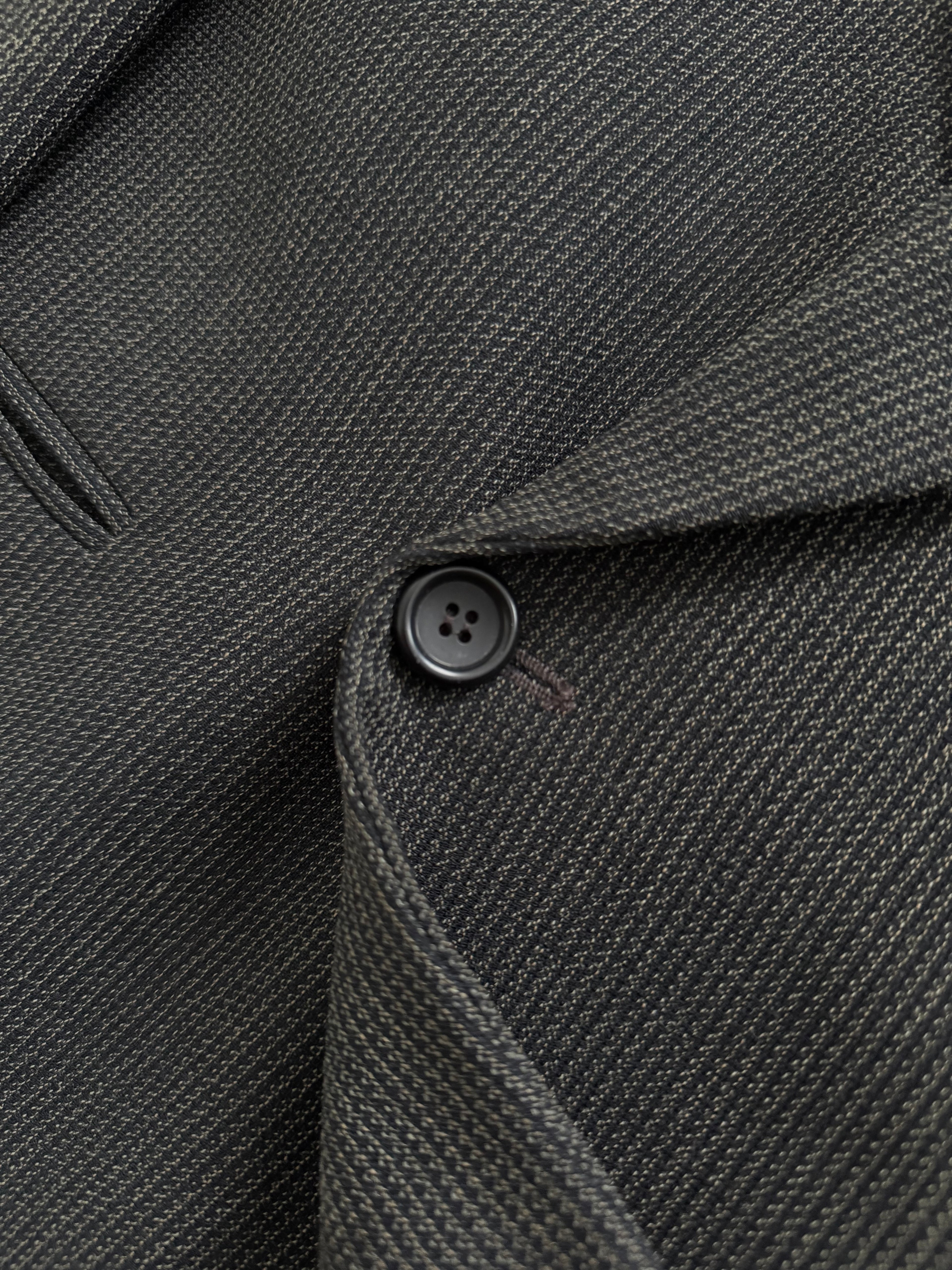 Vintage 1980s Peaked Lapel Double Breasted Pleated Wool Textured Grey Suit - Size XL Jacket / 36" Waist