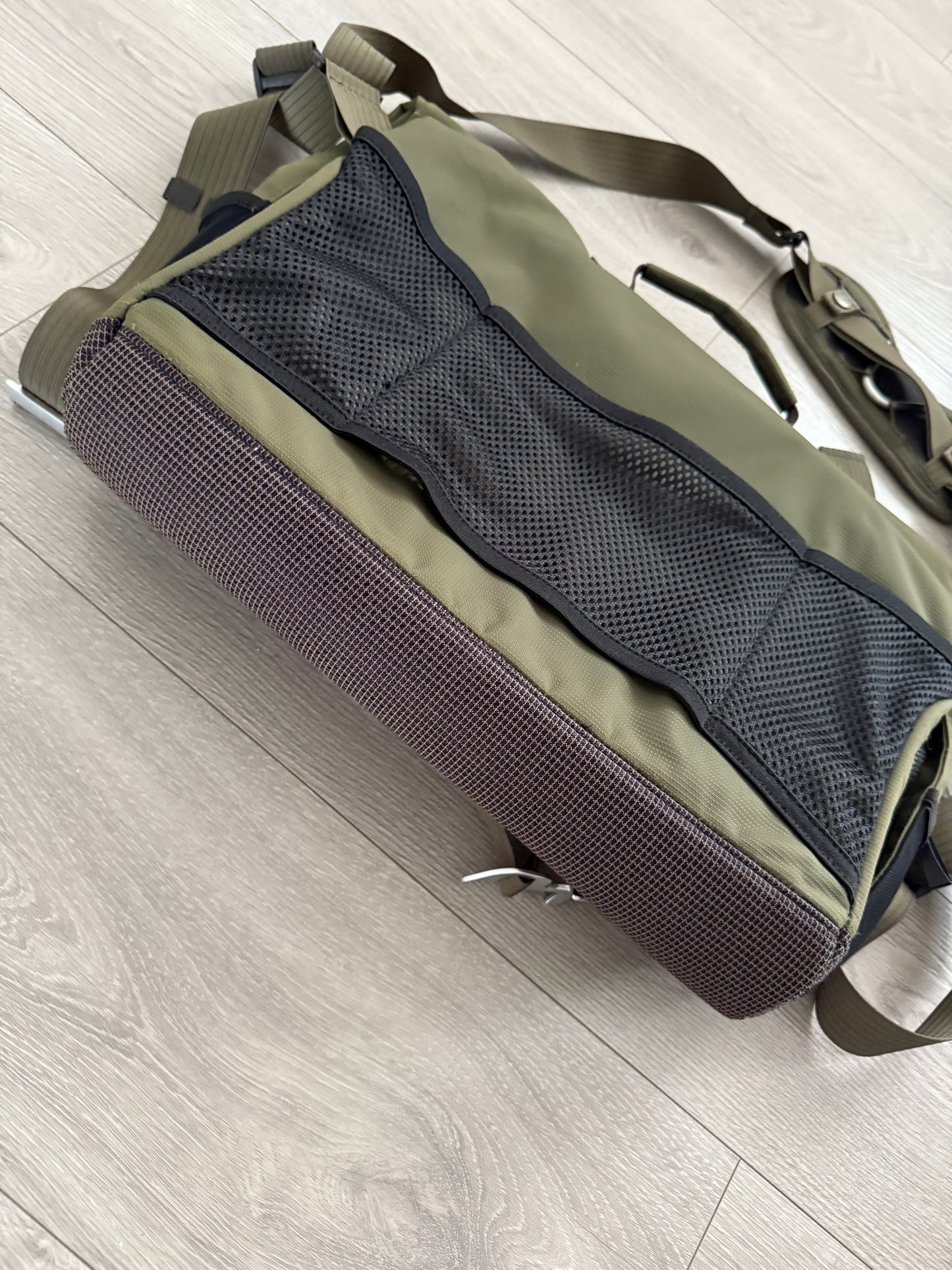 Klattermusen Fenja Technical Crossbody Bag