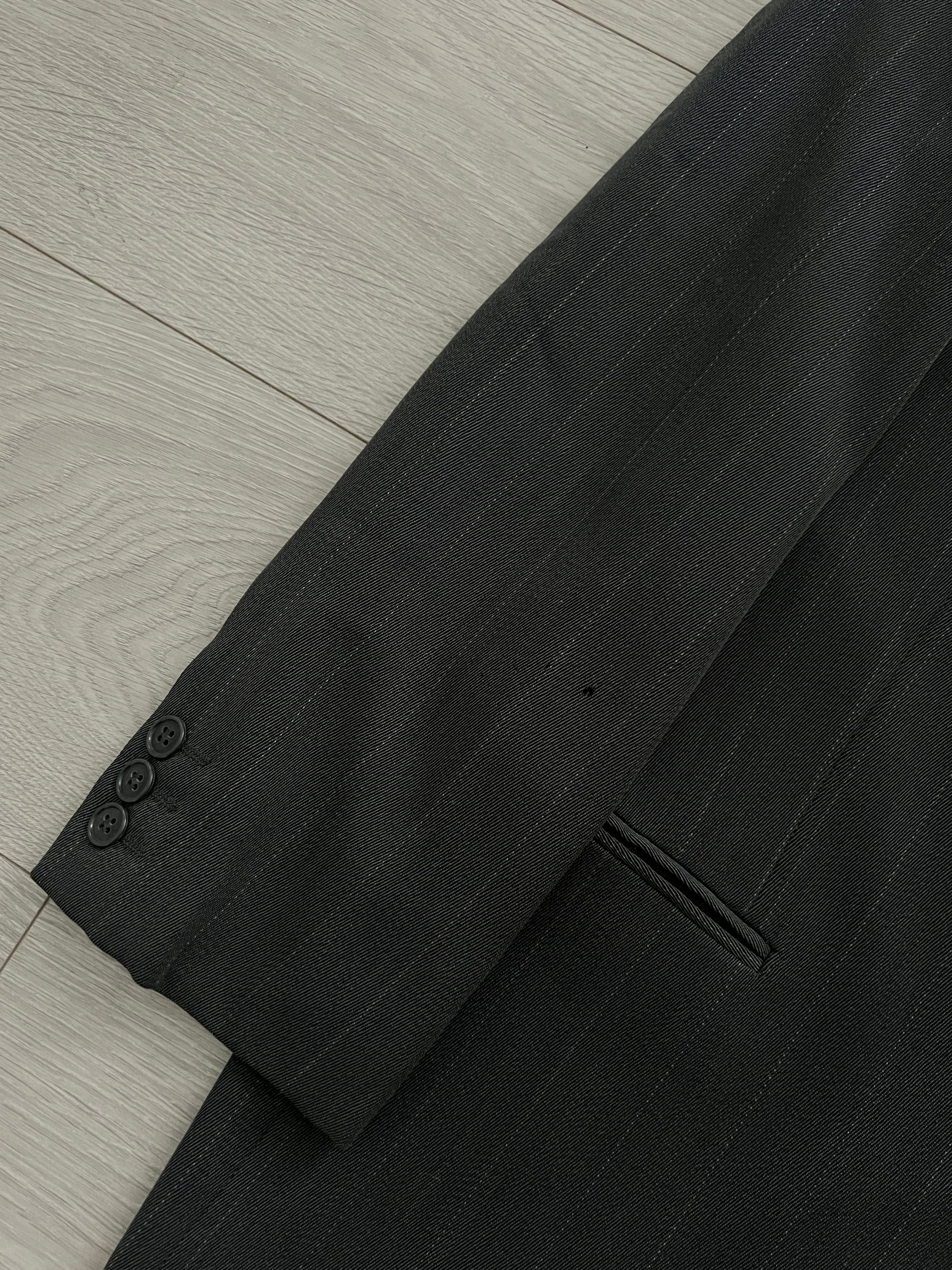 Giorgio Armani 1990s Striped Wool Grey Pleated Suit - Size L Jacket / 34" Waist