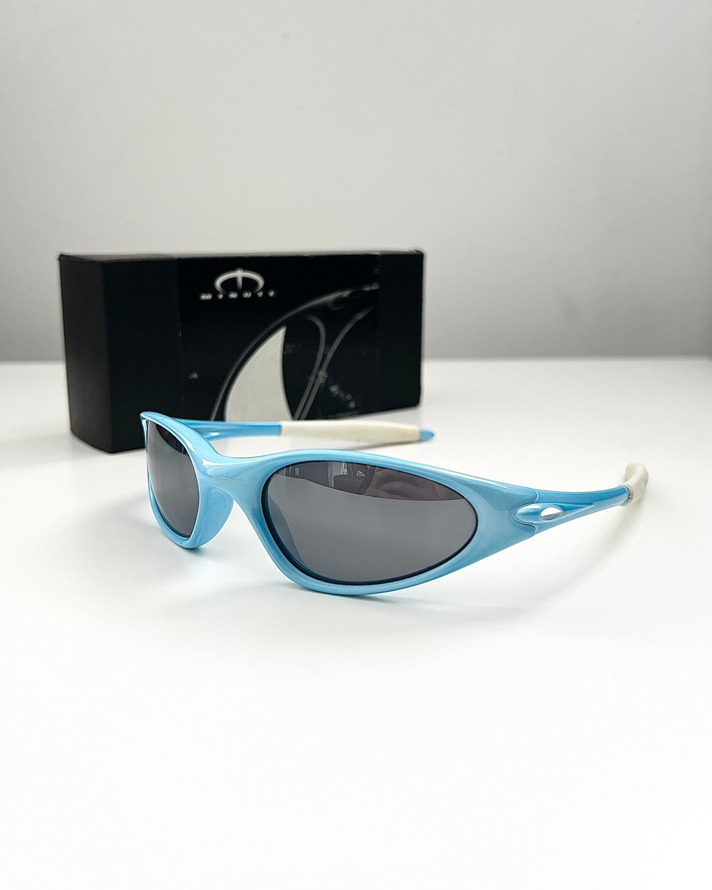 Oakley Minute Gen 1 Powder Blue Sunglasses Full Set