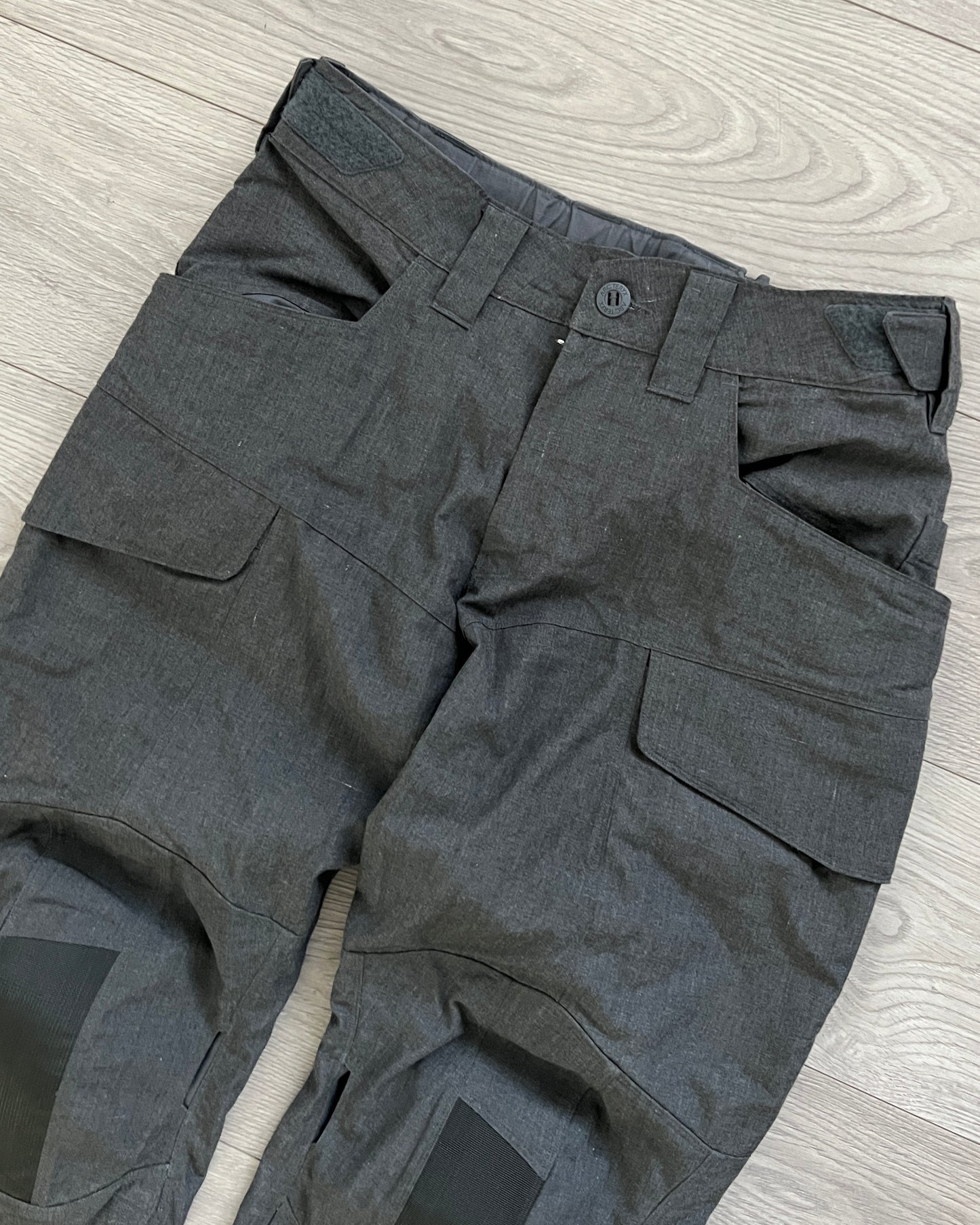 Arc'teryx LEAF Assault FR Combat Utility Pants Wolf Grey - Size L