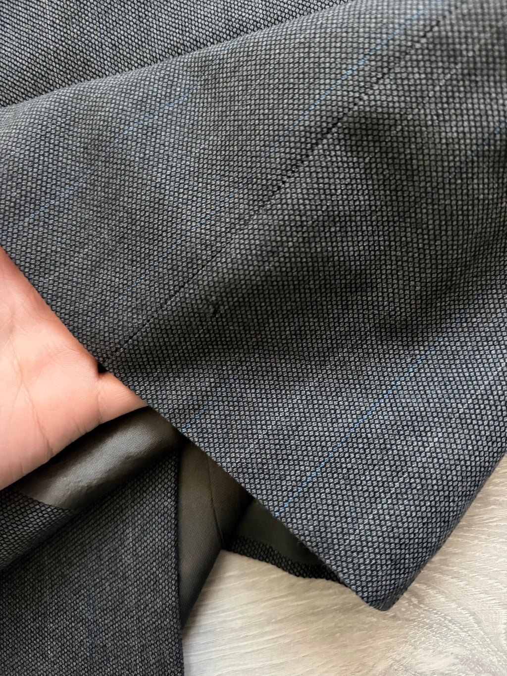 Giorgio Armani Mani 1980s Peaked Lapel Double Breasted Wool Suit Grey - Size L Jacket / 33" Waist