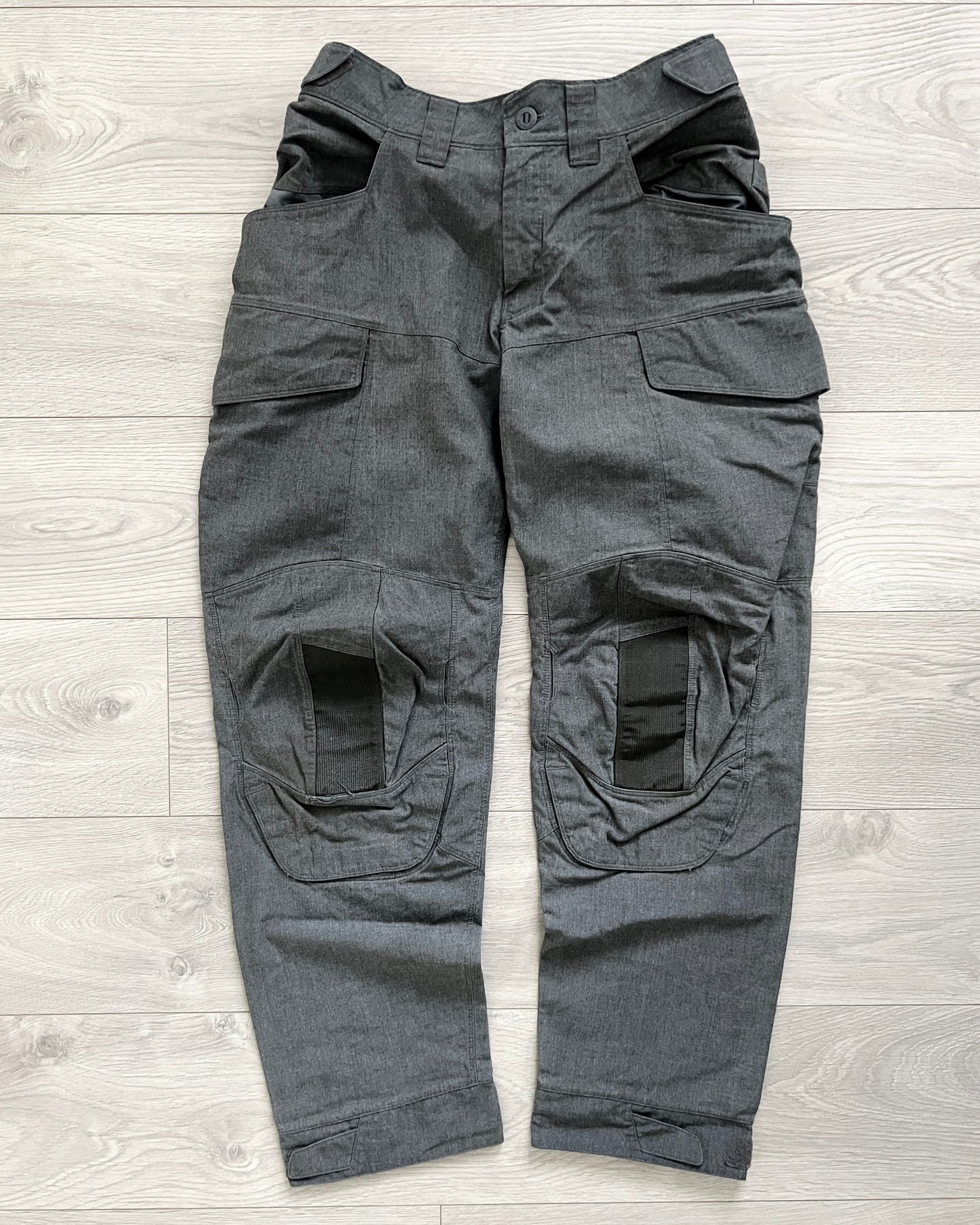 Arc'teryx LEAF Assault FR Combat Utility Pants Wolf Grey - Size S, M, L & XL