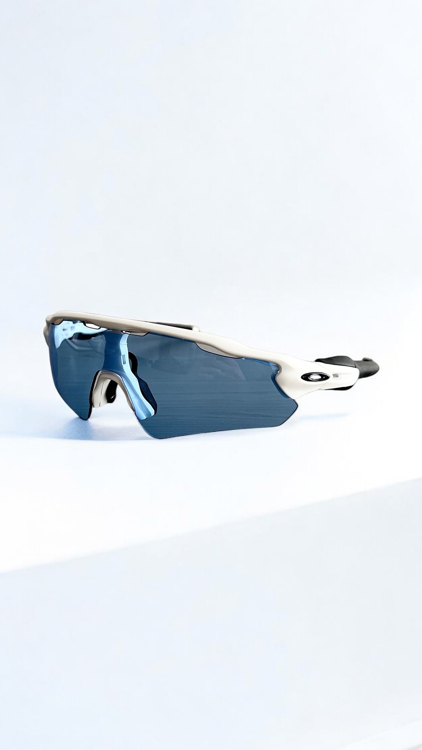 Oakley Radar EV Path Sunglasses in Polished White/Low Light Blue Lenses