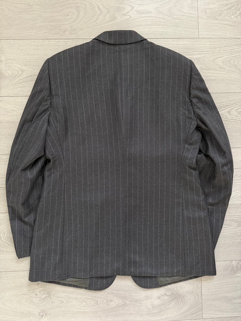 Giorgio Armani Black Label 1990s Cashmere 3B Pleated Striped Suit Grey - Size XL Jacket / 36" Waist