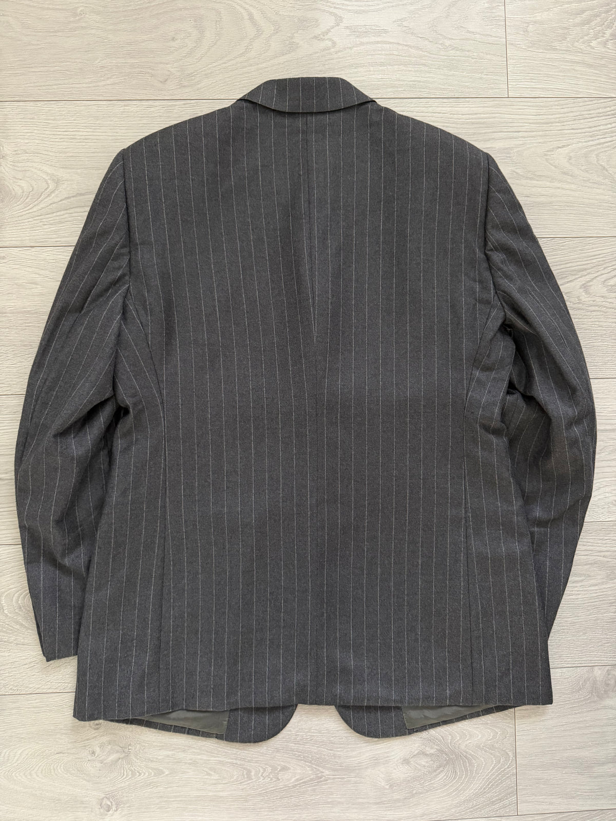 Giorgio Armani Black Label 1990s Cashmere 3B Pleated Striped Suit Grey - Size XL Jacket / 36" Waist