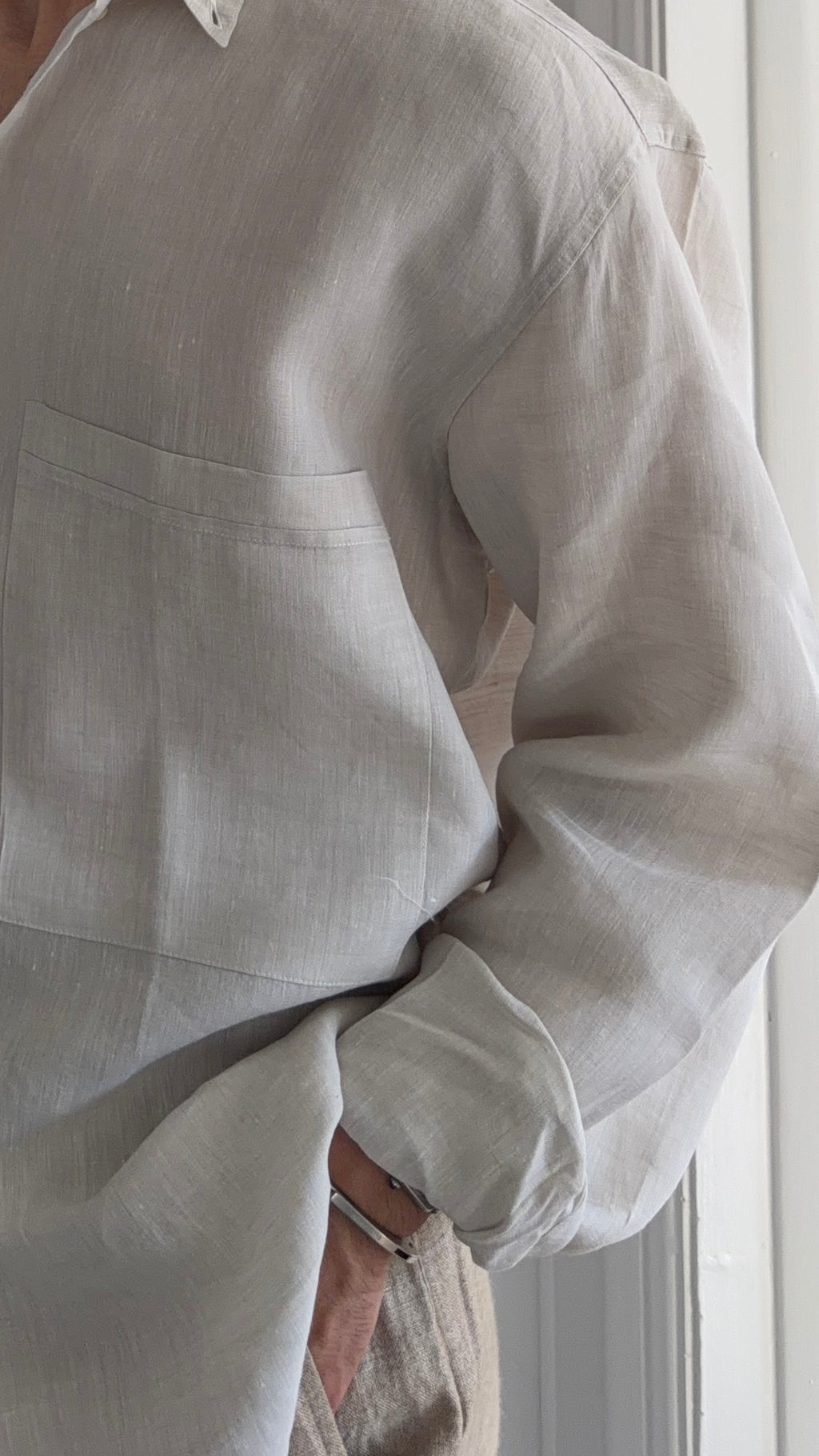 Versace 1990s Premium Linen Relaxed Fit Shirt - Size XL