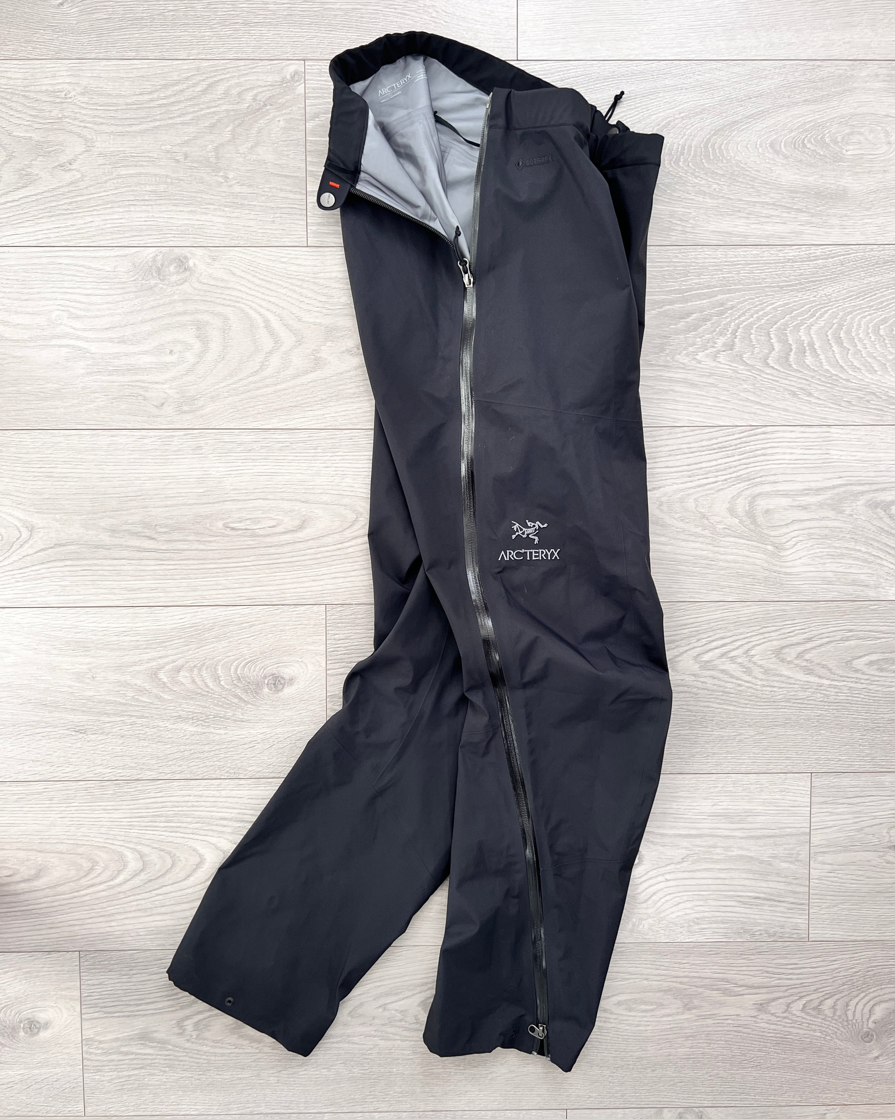 Arcteryx Beta Gore-Tex Shell Waterproof Pants - Size M – NDWC0 Shop