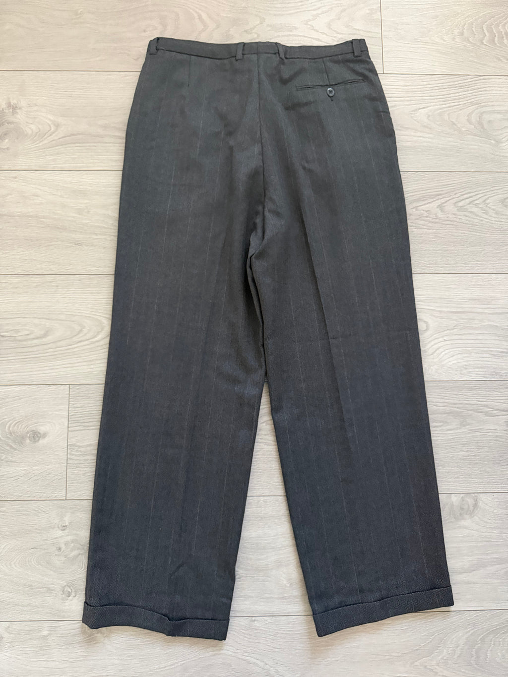 Giorgio Armani Mani 1980s Peaked Lapel Double Breasted Wool Suit Grey - Size L Jacket / 33" Waist