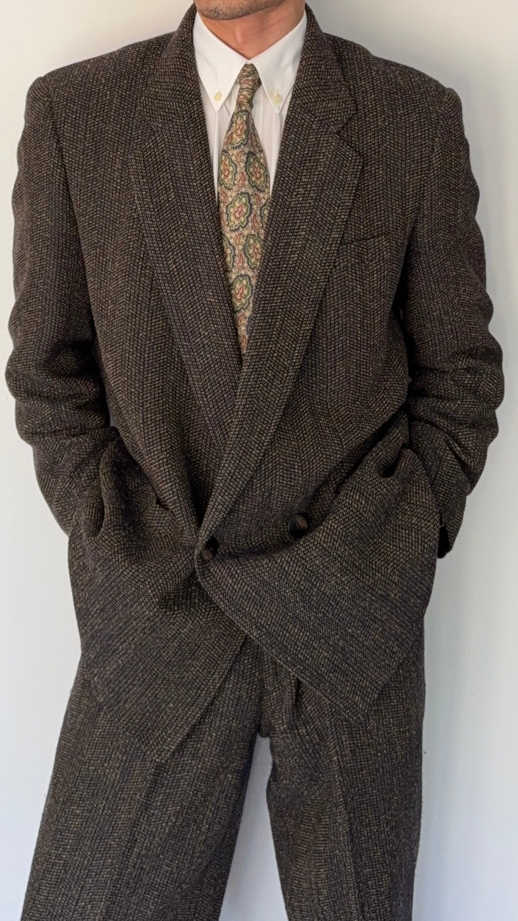 Umberto Ginocchietti 1980s Double Breasted Pleated Wool Textured Suit Brown - Size M Jacket / 30" Waist