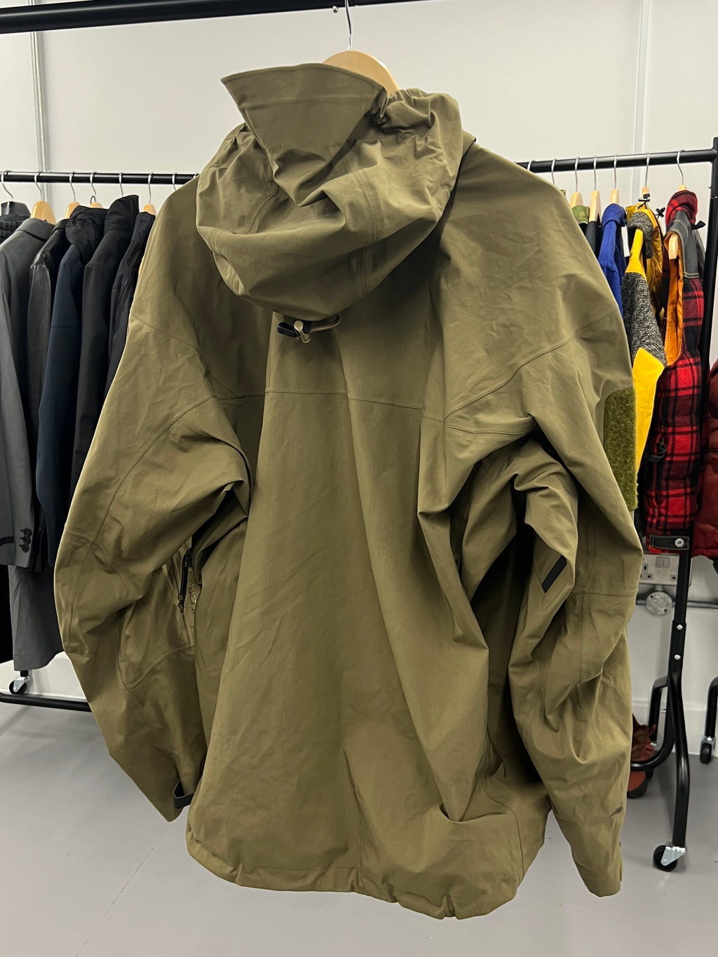 Arcteryx LEAF Alpha GEN 1 GoreTex Jacket Crocodile - Size XL