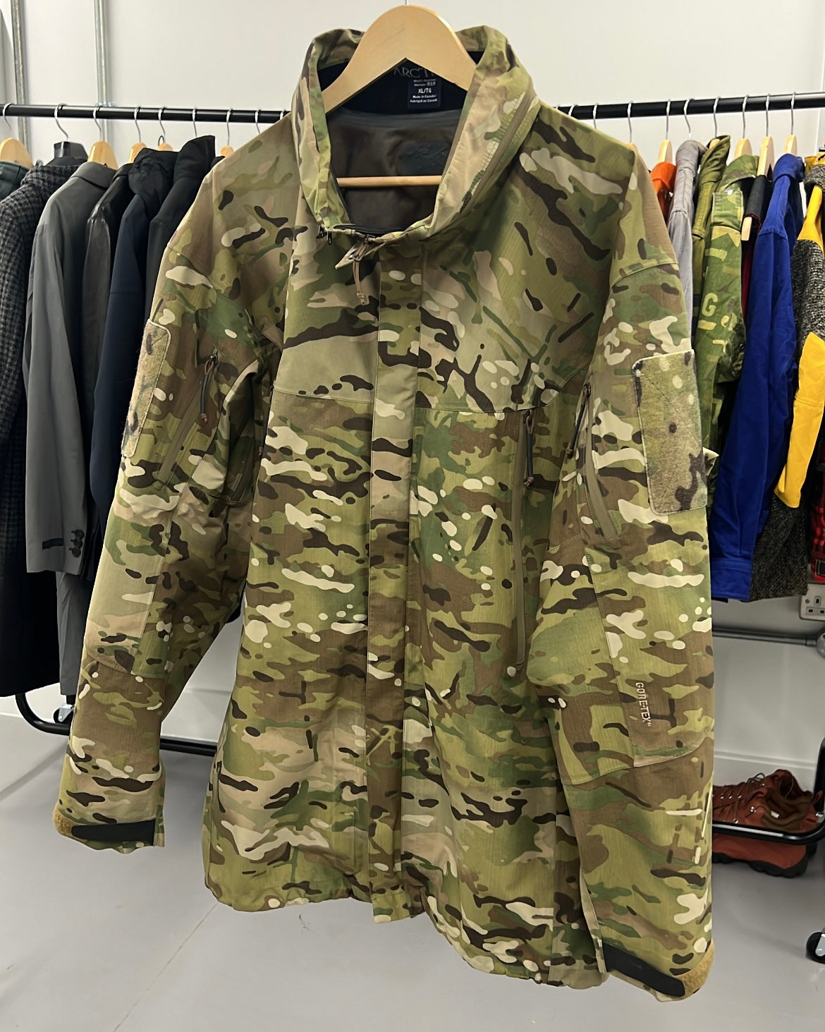 Arcteryx LEAF Alpha Parka Gen 1 Multicam 2012 - Size XL
