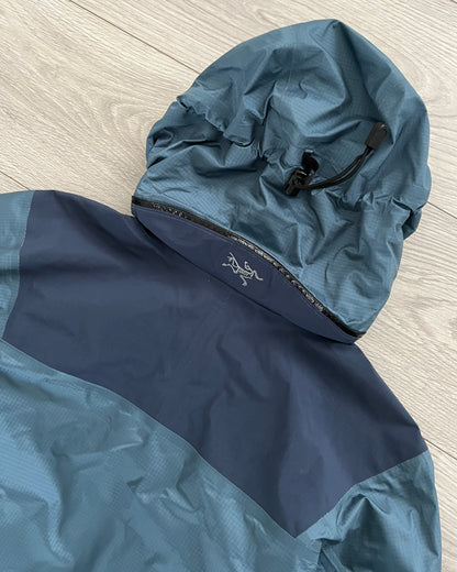 Arcteryx Early 00s Theta GoreTex Shell Jacket in Smoke Blue - Size Mens XS / Womens S