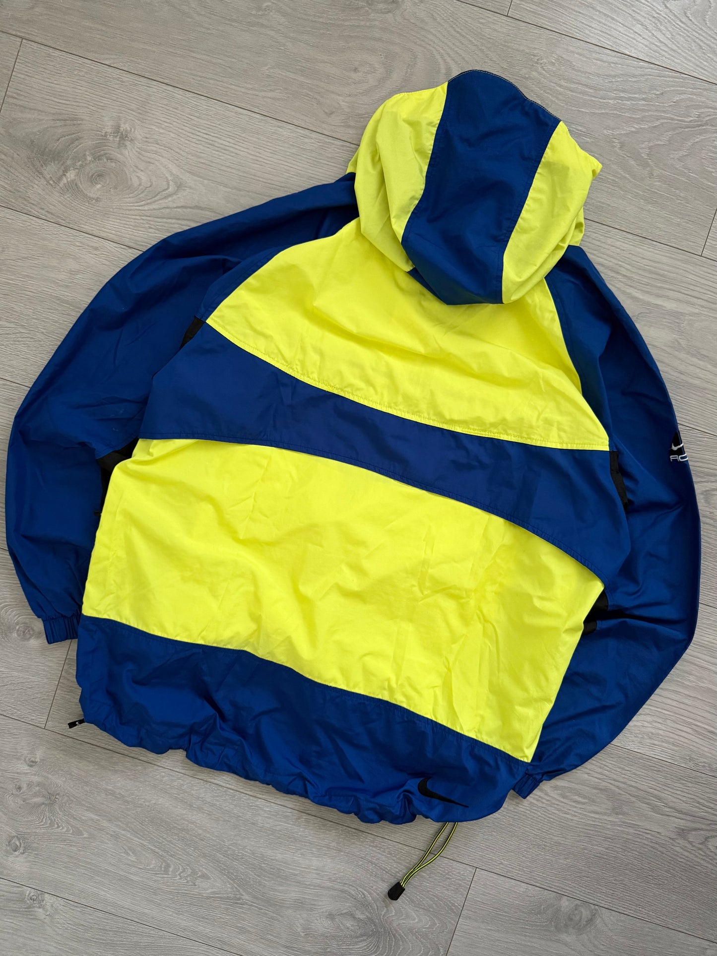 Nike ACG 00s Lungs Era Technical Anorak - Size M