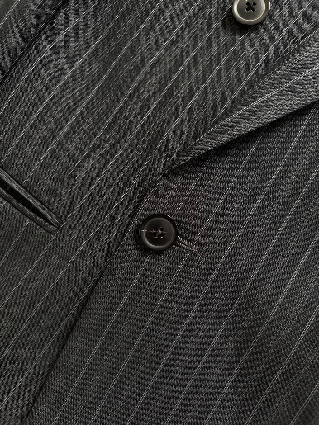 Armani 1990s Peaked Lapel Double Breasted Pleated Silk Wool Suit Striped Grey - Size L Jacket / 34" Waist