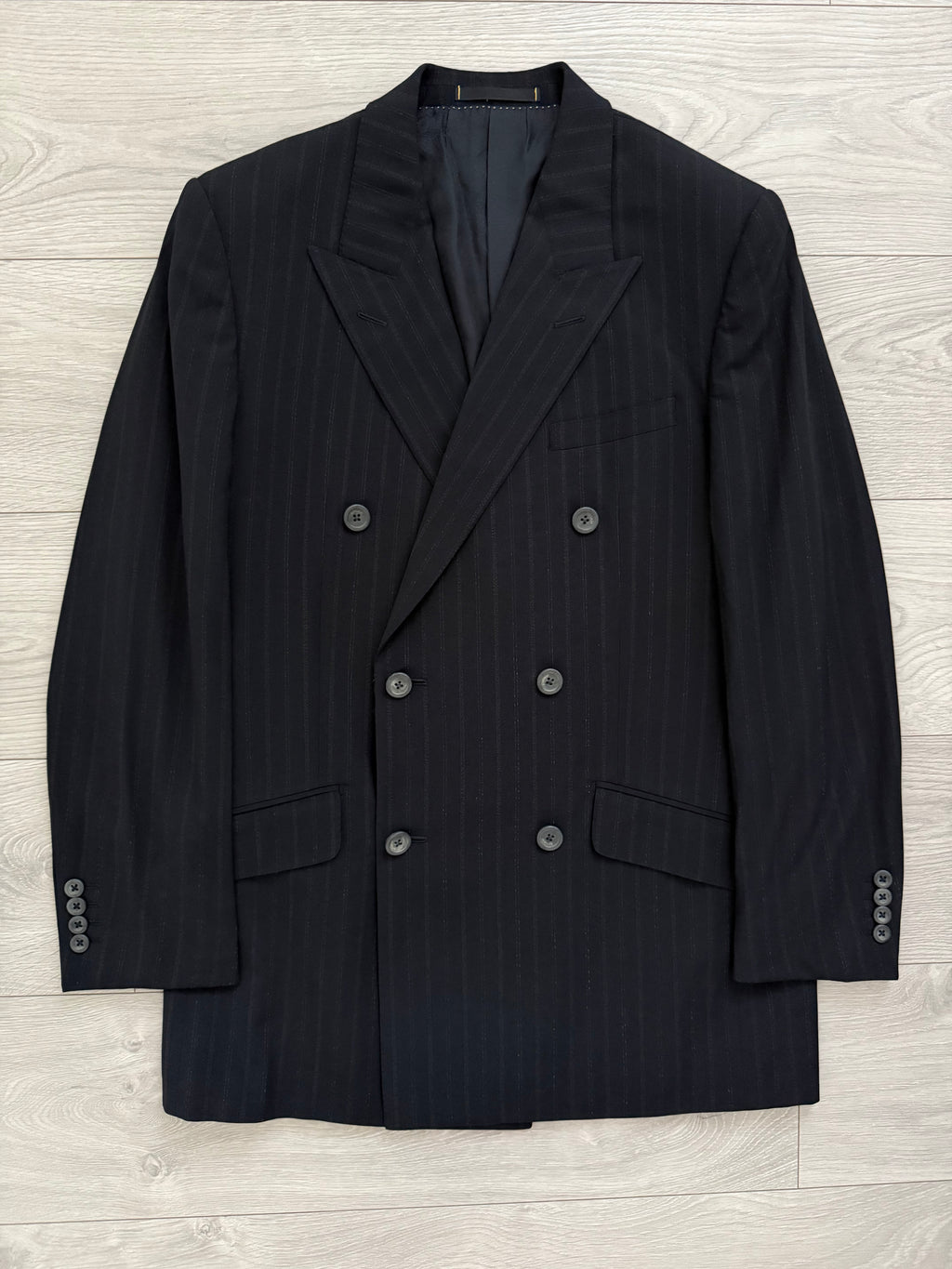 Versace 1980s 6B Peaked Lapel Double Breasted Pleated Wool Striped Suit - Size S Jacket / 33" Waist