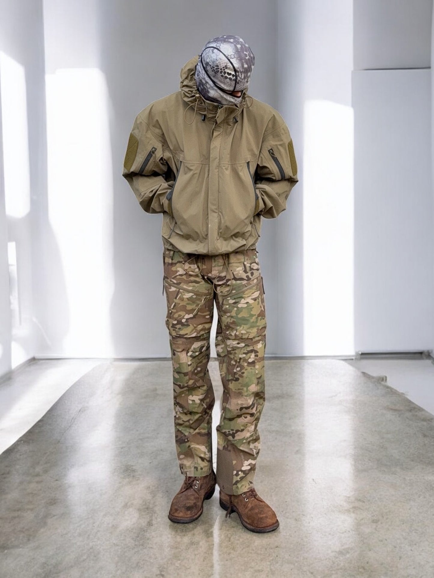 Arcteryx LEAF Alpha LT GEN 2 Gore-Tex Waterproof Pants Multicam - Size M