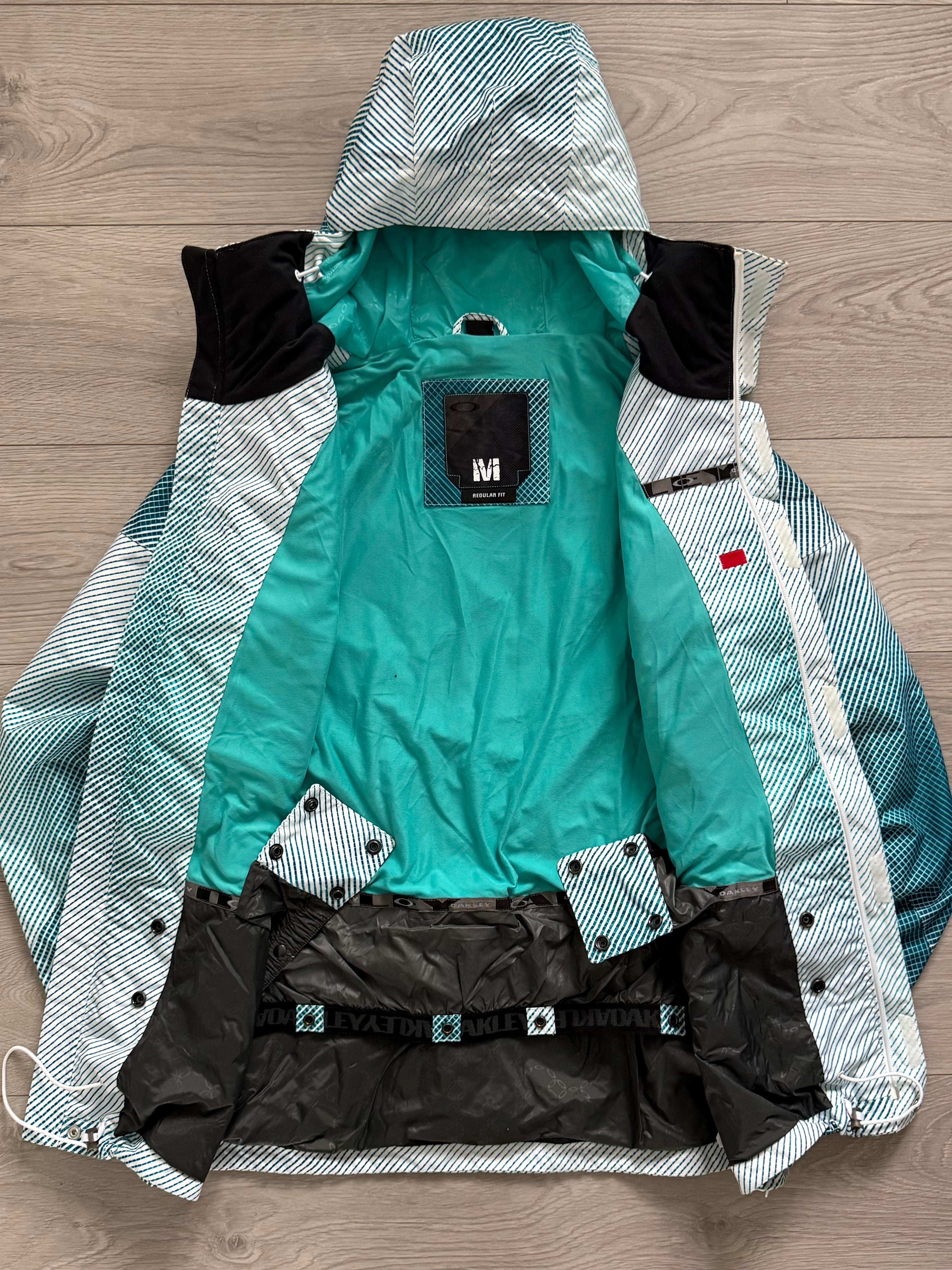Oakley FW2010 Magnetic Hood 3D Holographic Print Technical Waterproof Jacket - Size M