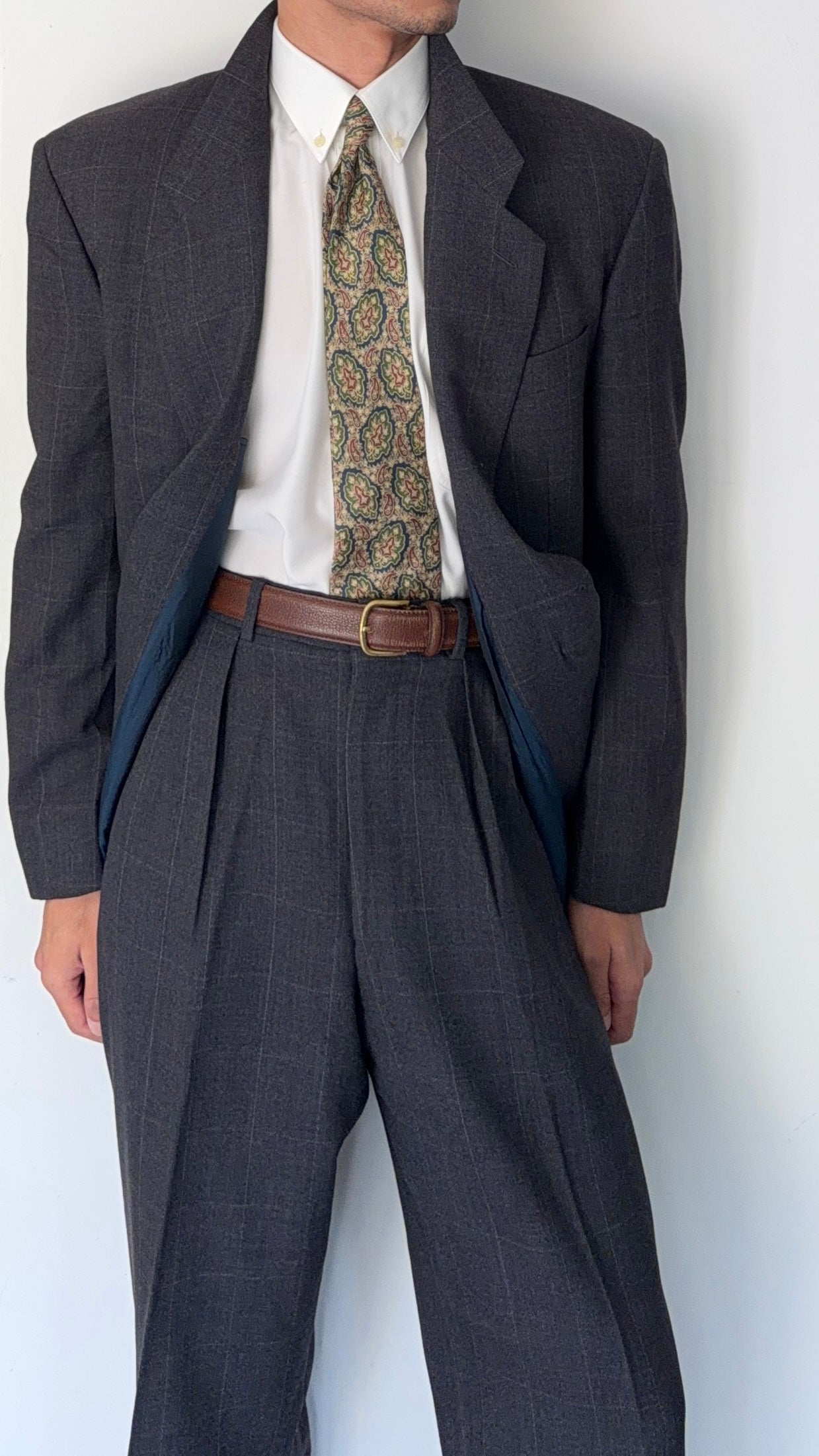 Giorgio Armani Black Label 1990s 2B Double-Pleated Suit Grey - Size L Jacket / 33" Waist