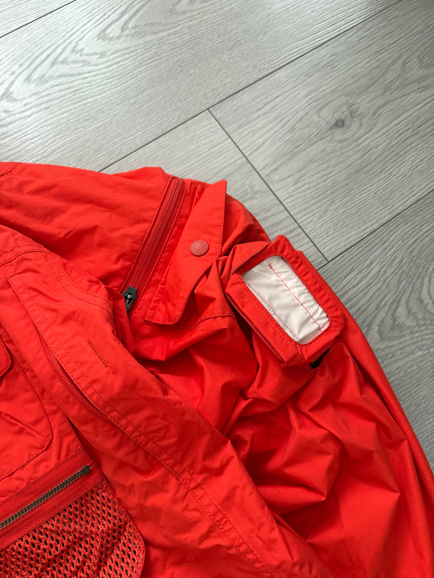 Oakley Road Fuel FW2006 Magnetic Pocket Vent Waterproof Jacket - Size L