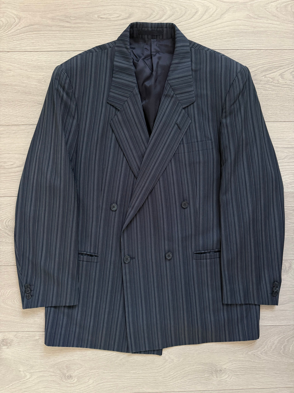 Versace 1980s Notch Lapel Double Breasted Wool Mohair Pleated Striped Suit - Size XXL Jacket / 38" Waist