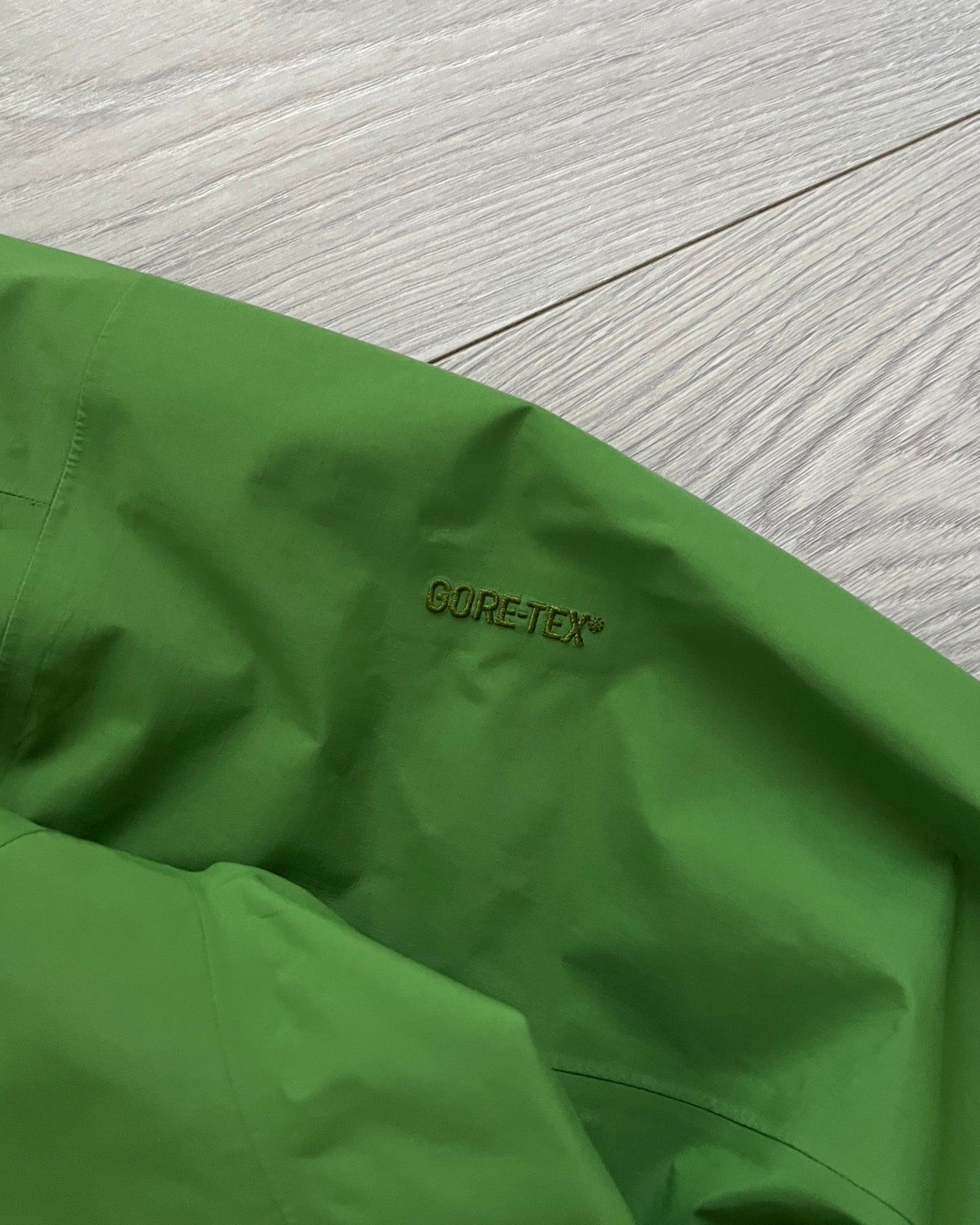 Arcteryx Alpha SL Green Gore-Tex Technical Jacket - Size M