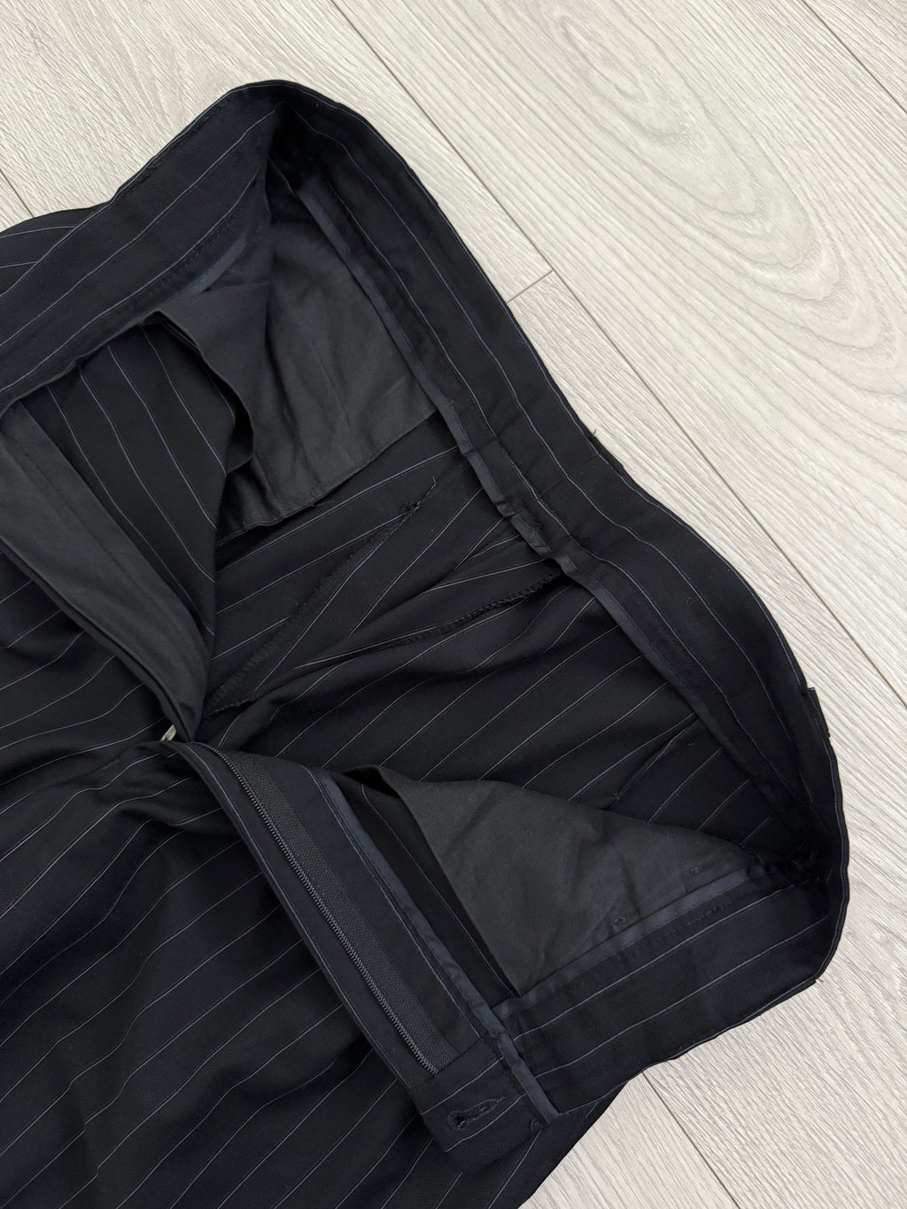 Versace 1980s Peak Lapel Double Breasted Triple Pleated Wool Striped Suit - Size L Jacket / 33" Waist