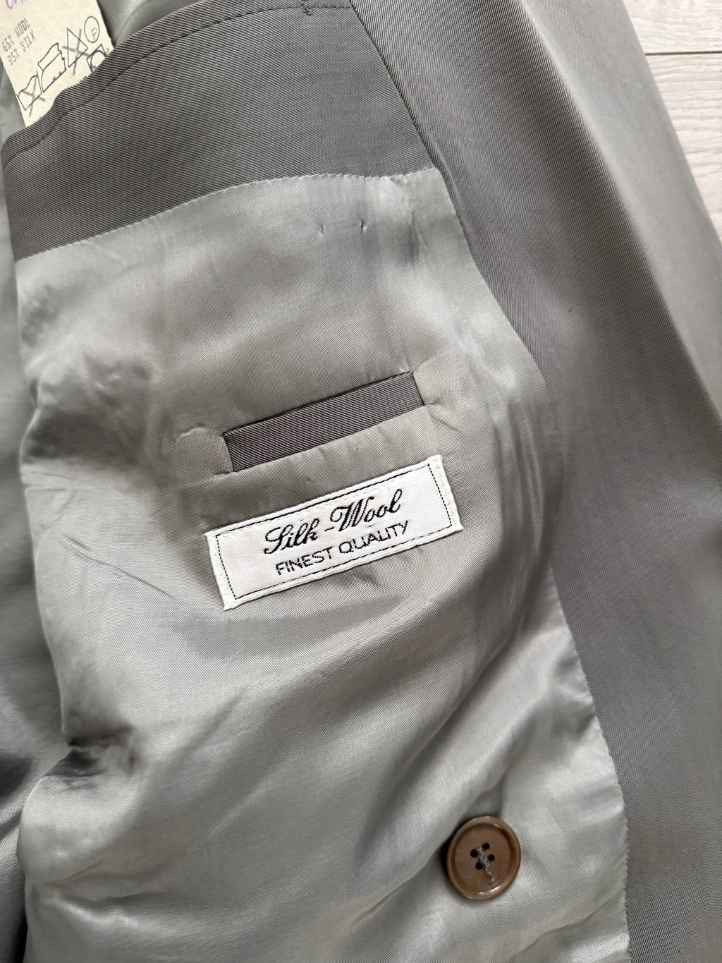 Hugo Boss 1980s 'Al Capone' Peaked Lapel Double Breasted Pleated Wool Silk Suit - Size XXL Jacket / 36" Waist