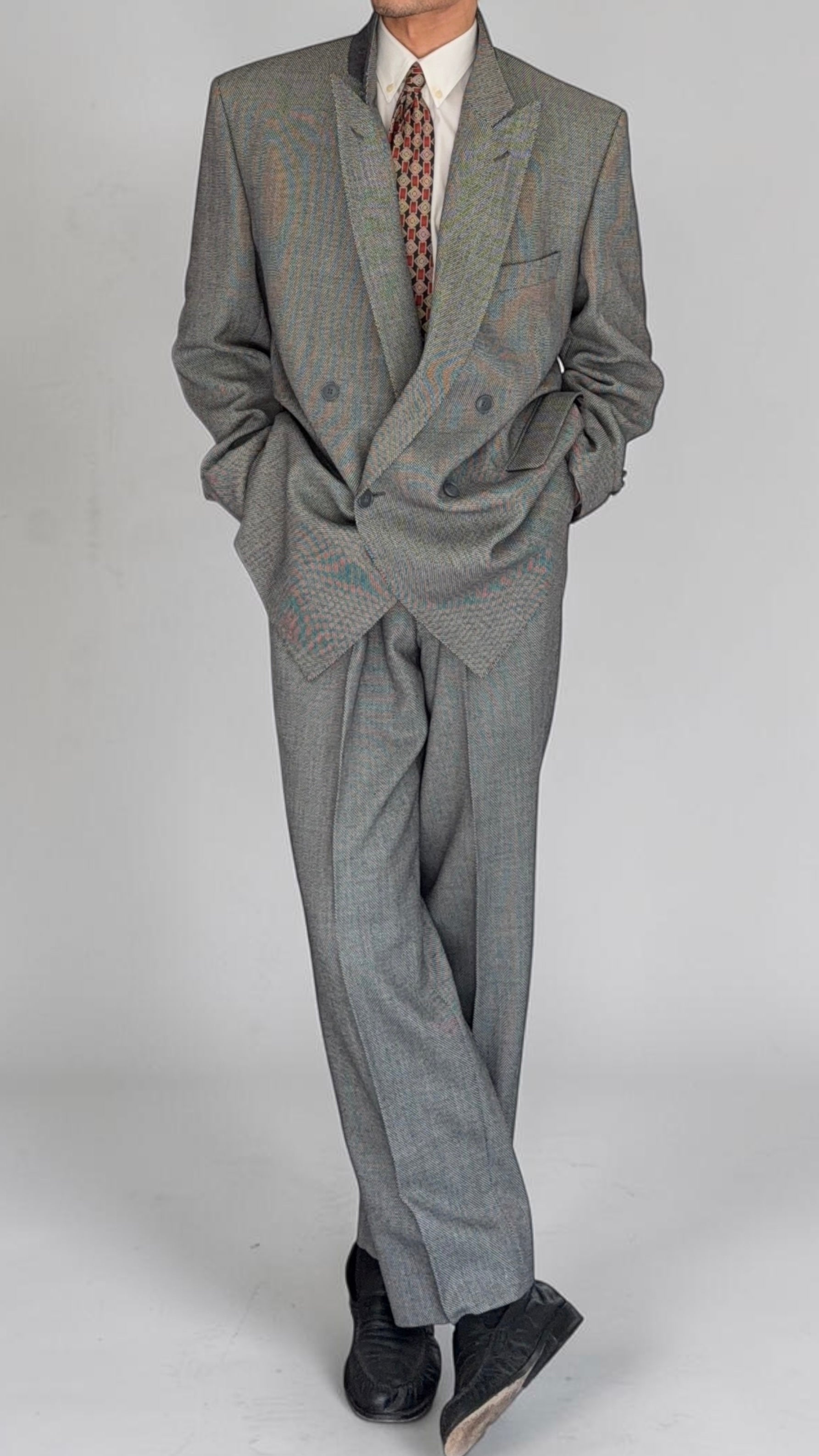 Louis Feraud Armani 1990s Peaked Lapel Pleated Double Breasted Wool Suit - Size XL Jacket / 36" Waist