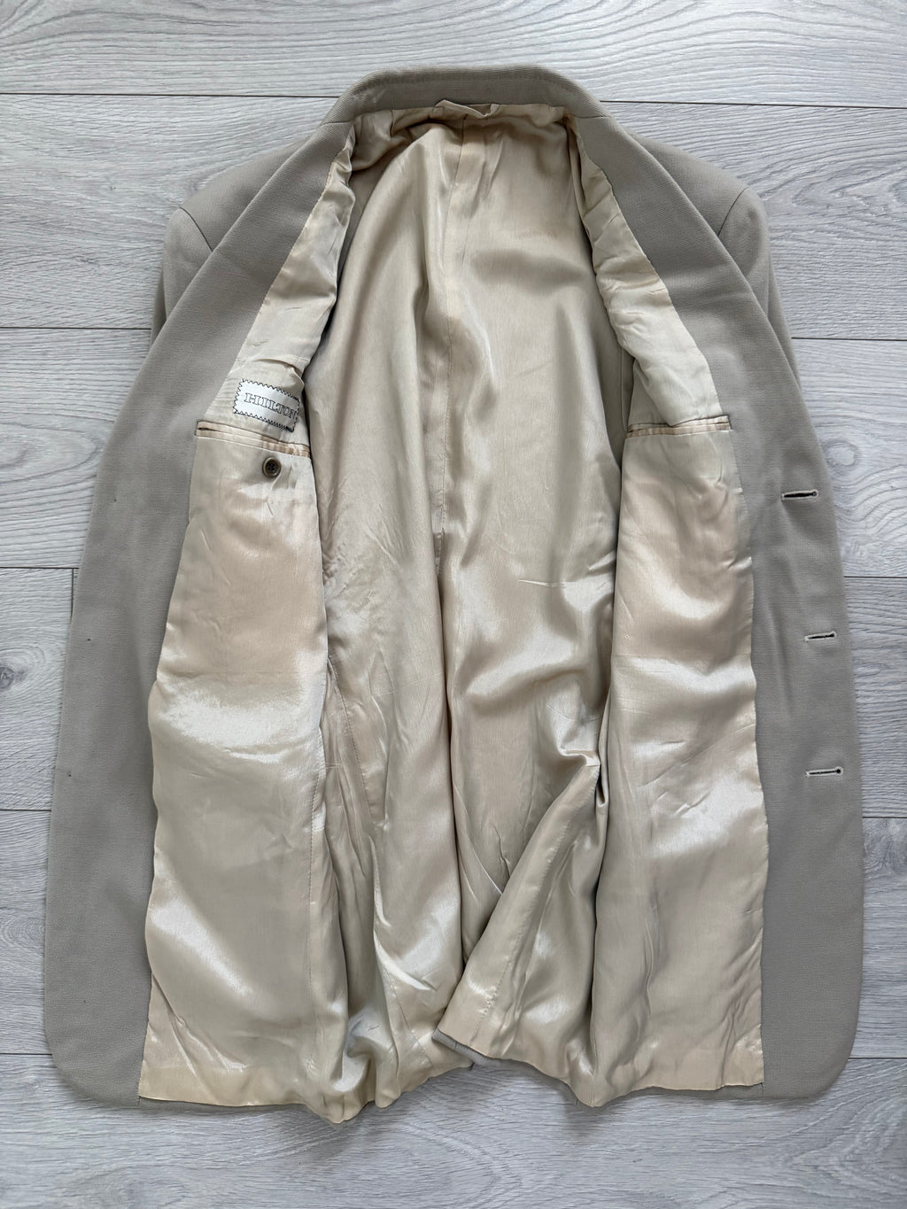 Hilton Armani 1990s Draped Wool 3B Ecru Sports Jacket Blazer - Size M