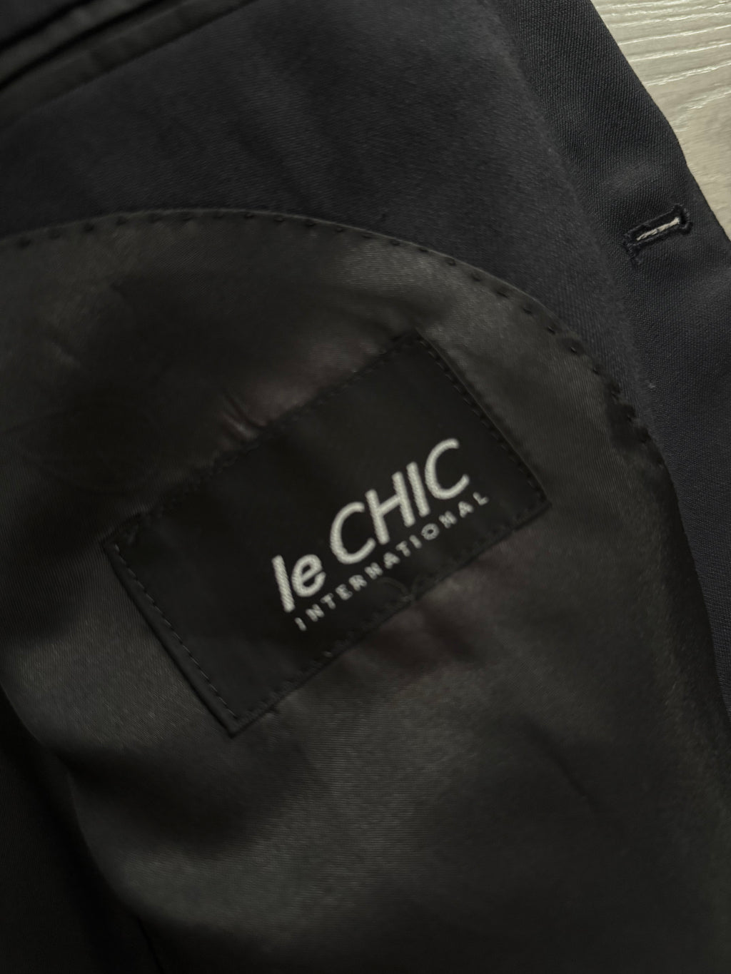 Le Chic Doremuil Fabric Pleated Wool Suit - Size L Jacket / 34" Waist