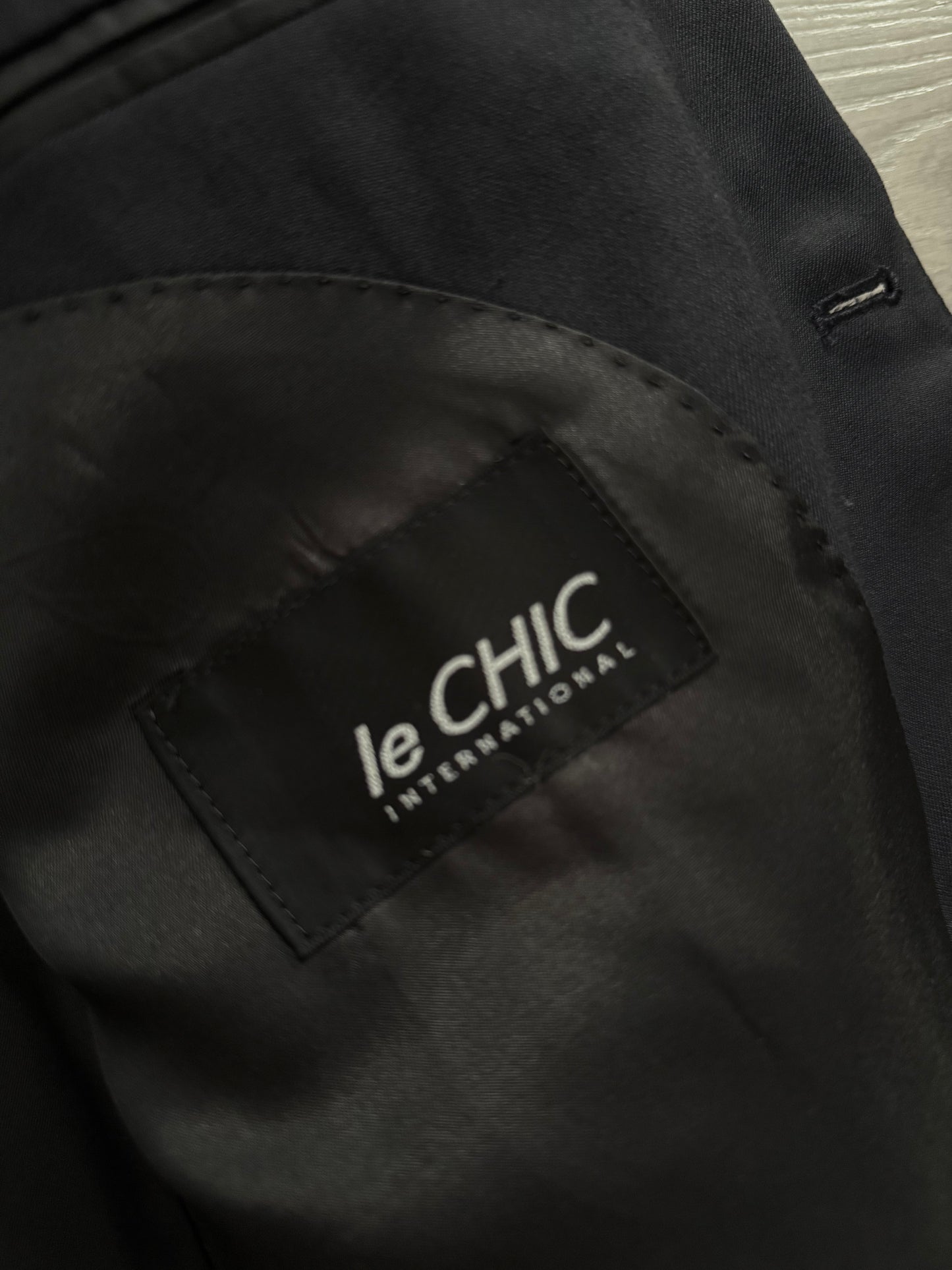 Le Chic Doremuil Fabric Pleated Wool Suit - Size L Jacket / 34" Waist