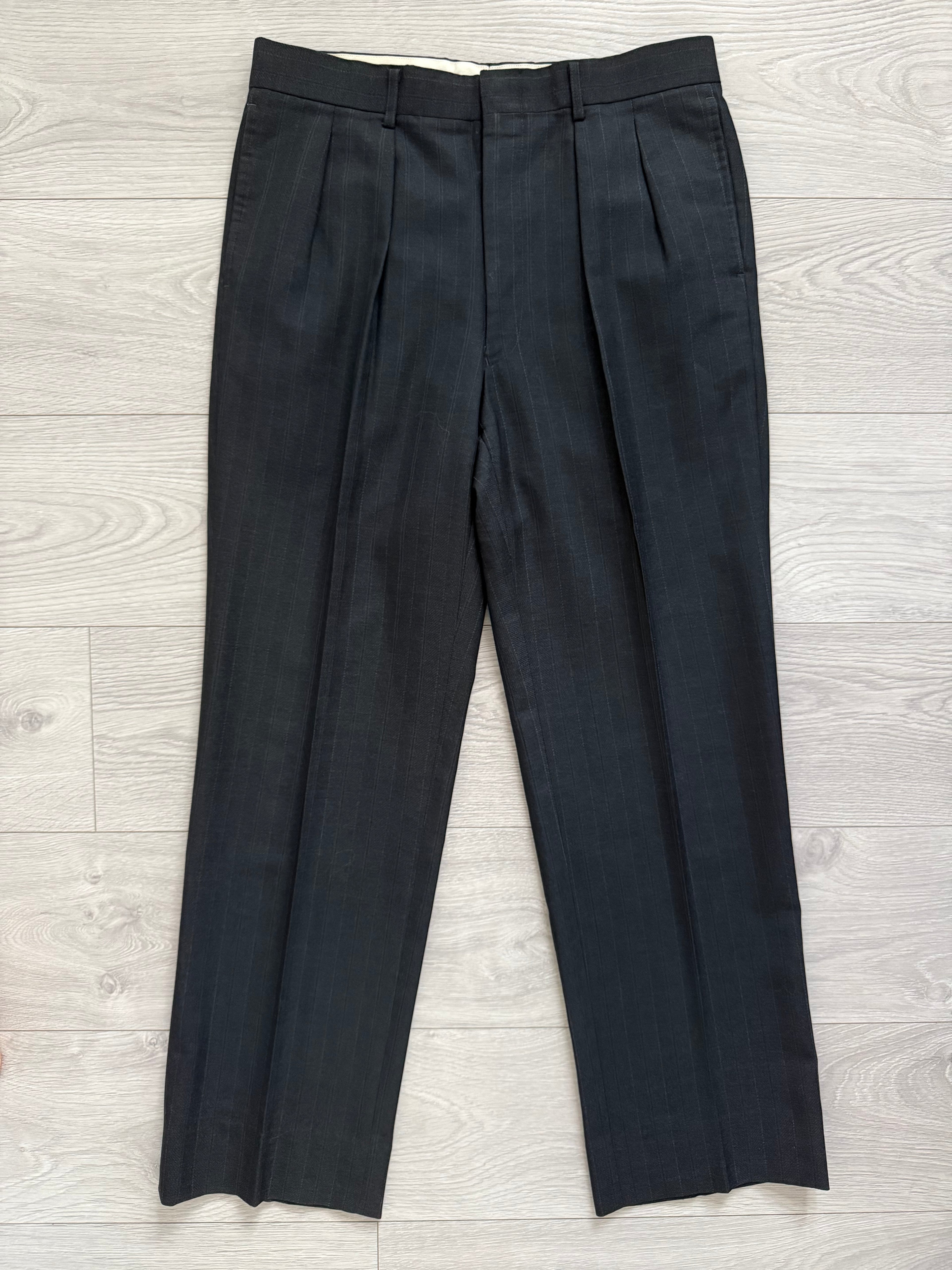 Burberry 1990s Peak Lapel Double Breasted Pleated Black Grey Suit - Size M Jacket / 32" Waist