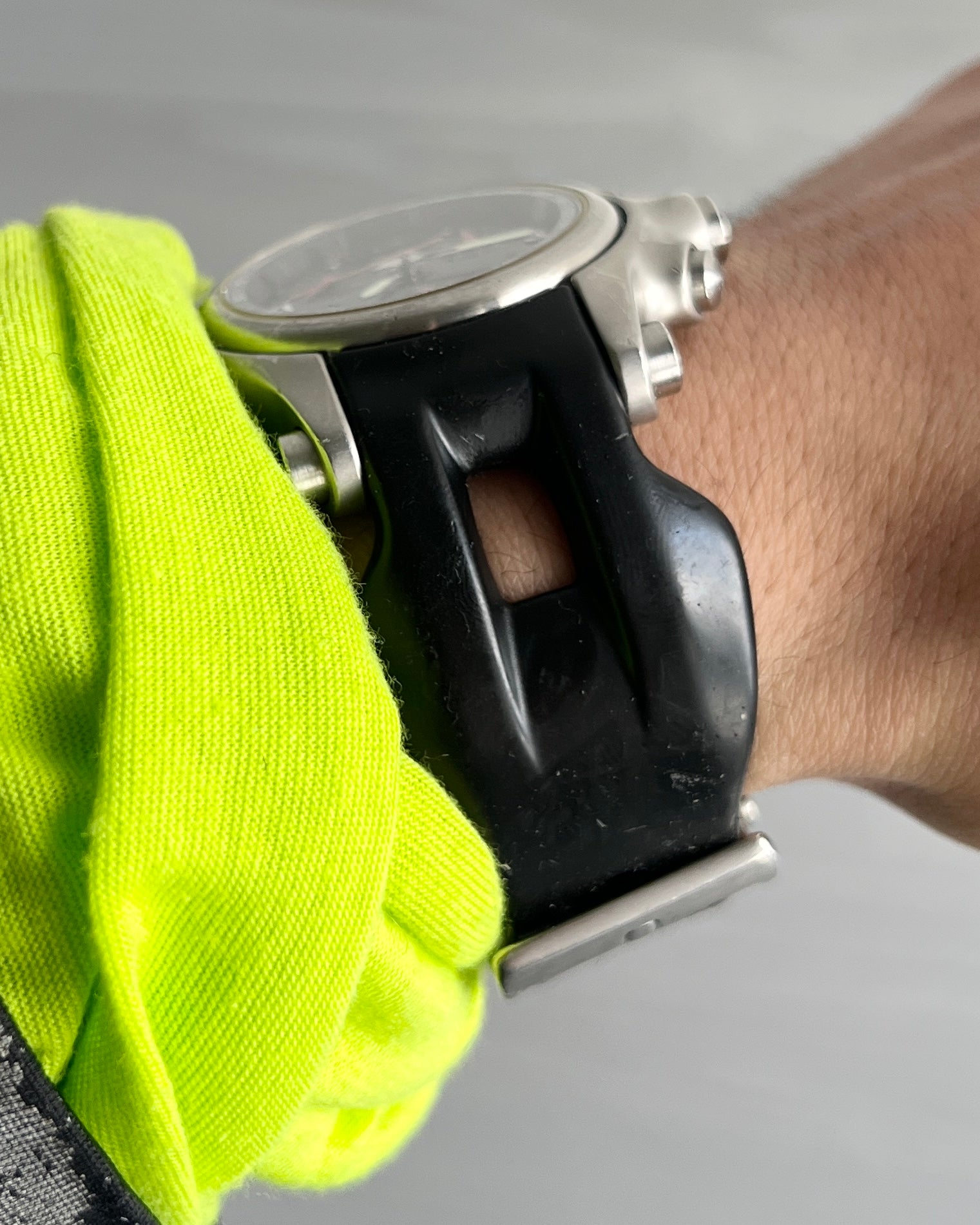 Oakley 2007 Holeshot 6-Hand Honed Utility Watch