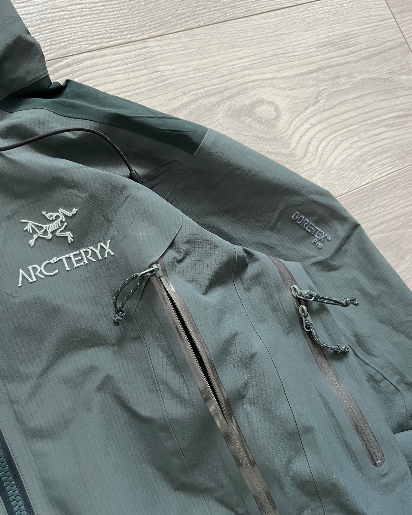 Arcteryx Beta AR Gore-Tex Pro Jacket - Size S