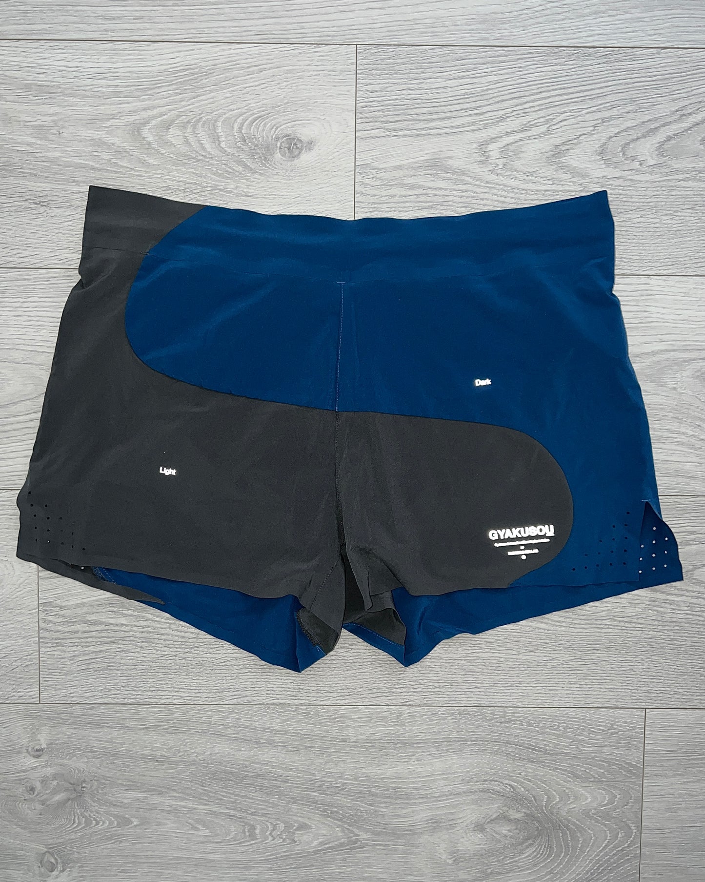 Nike Gyakusou SS2014 Light/Dark Split Curve Panelled Shorts - Size XL