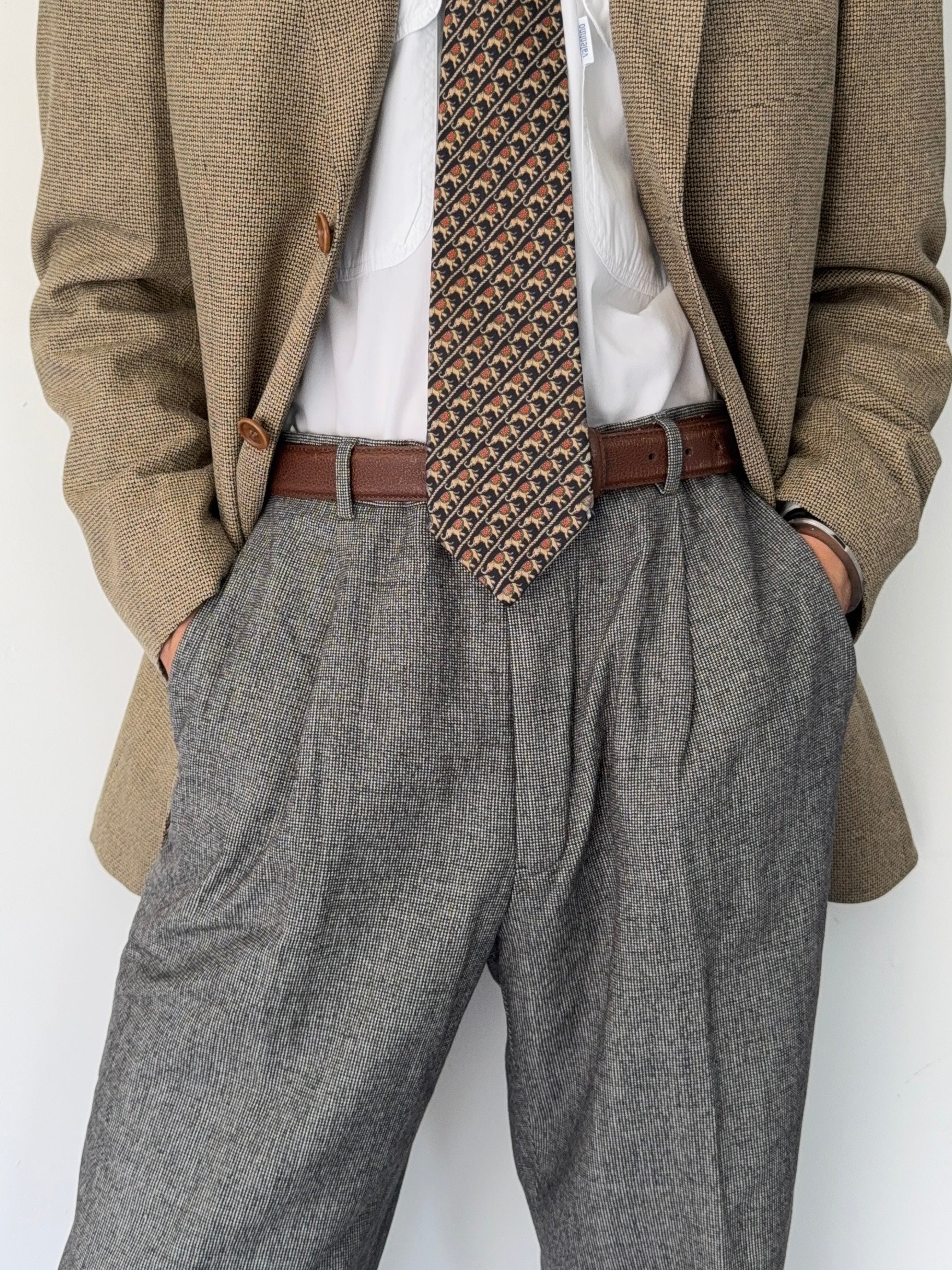 Armani 2000s Pleated Grey Wool Pants - Size 34" Waist