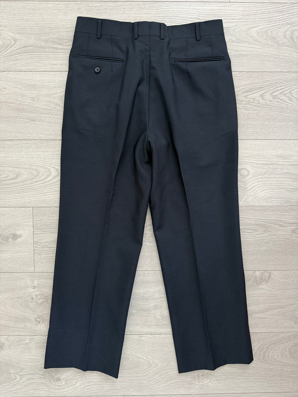Burberry 1990s 2B Double-Pleat Wool Mohair Navy Suit - Size S Jacket / 32" Waist