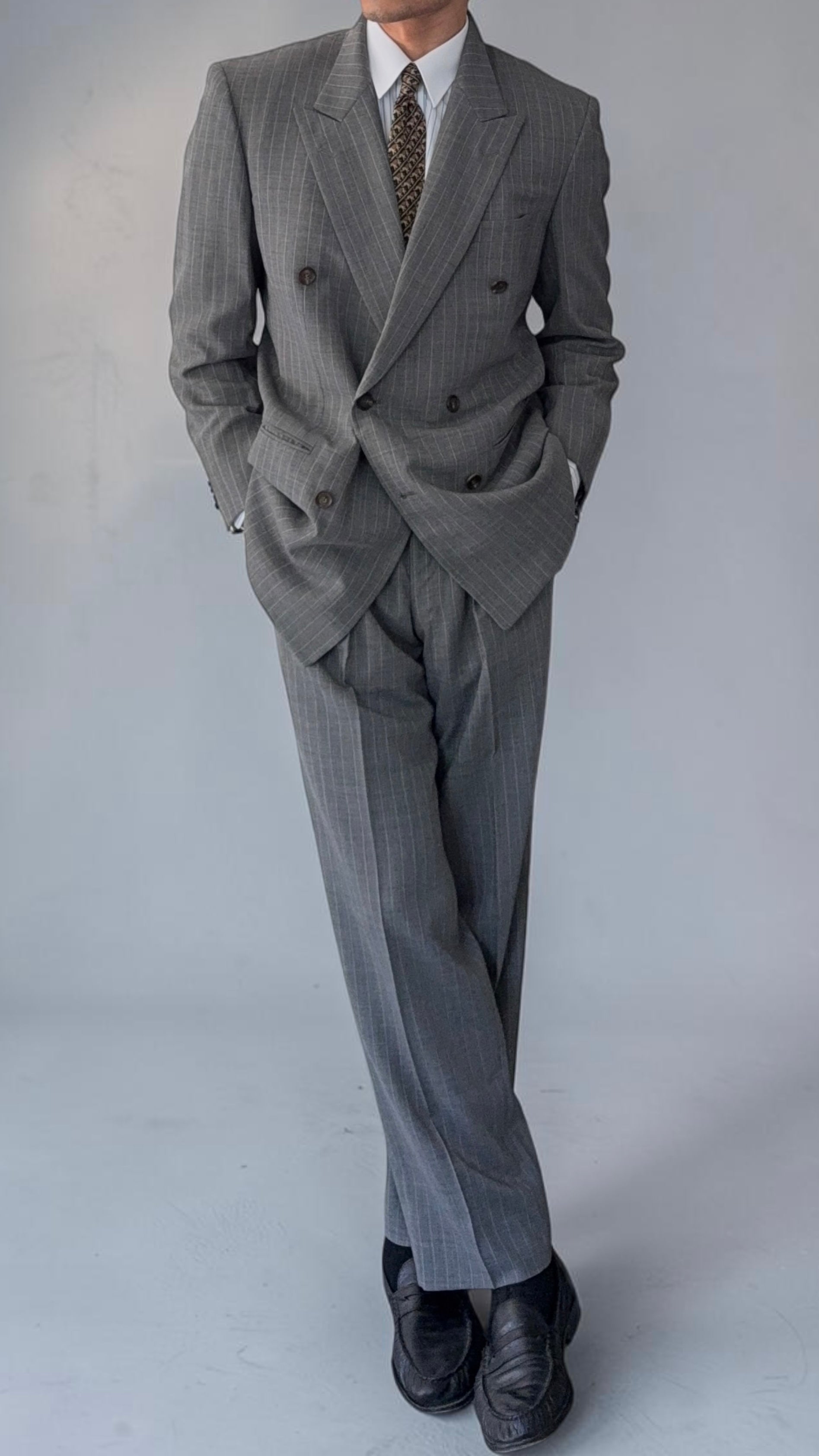 Dior 1980s Peak Lapel Double Breasted Pleated Grey Pinstriped Lightweight Suit - Size L Jacket / 33" Waist