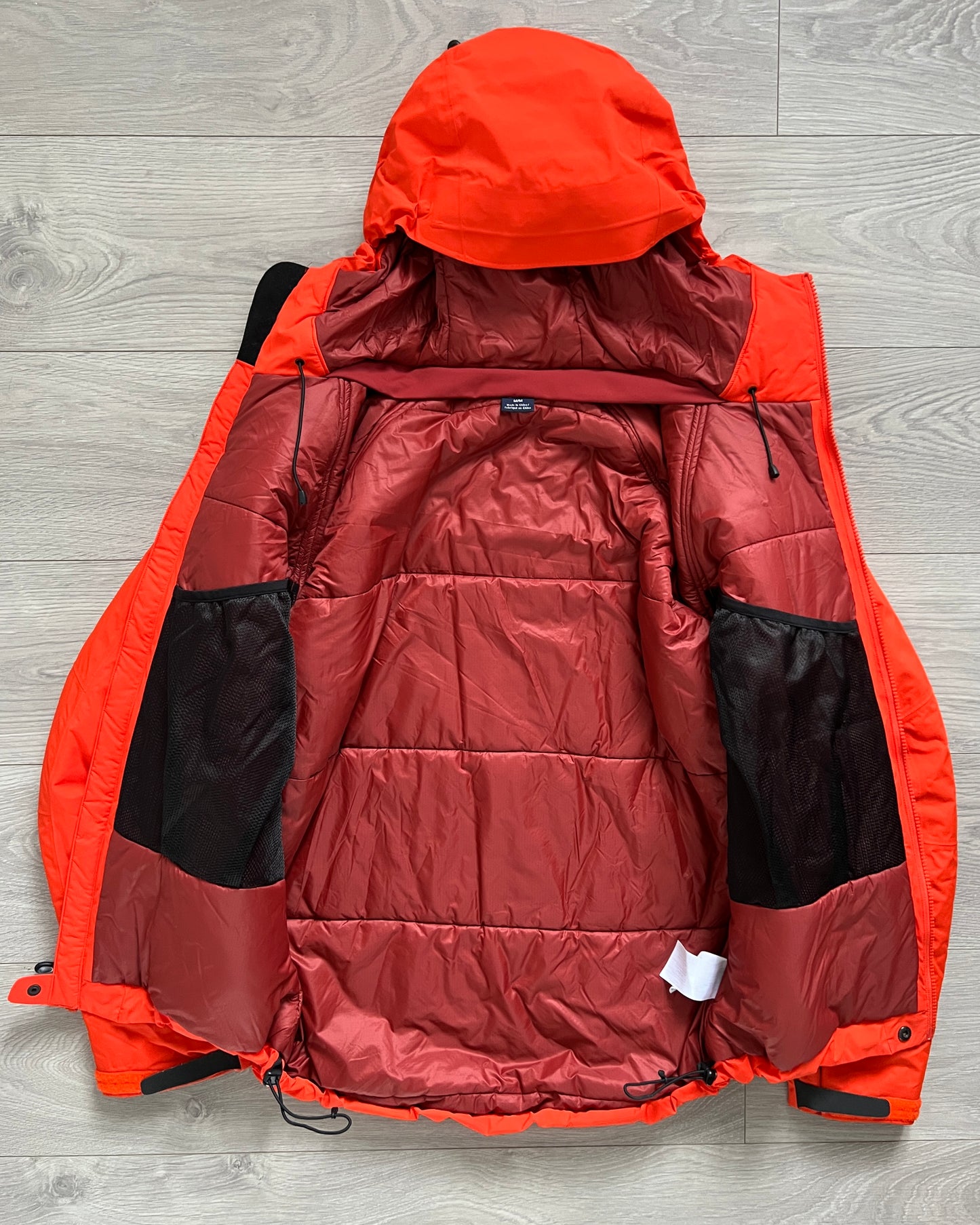 Arcteryx Kappa SV Gore Windstopper Primaloft Insulated Hooded Jacket - Size M