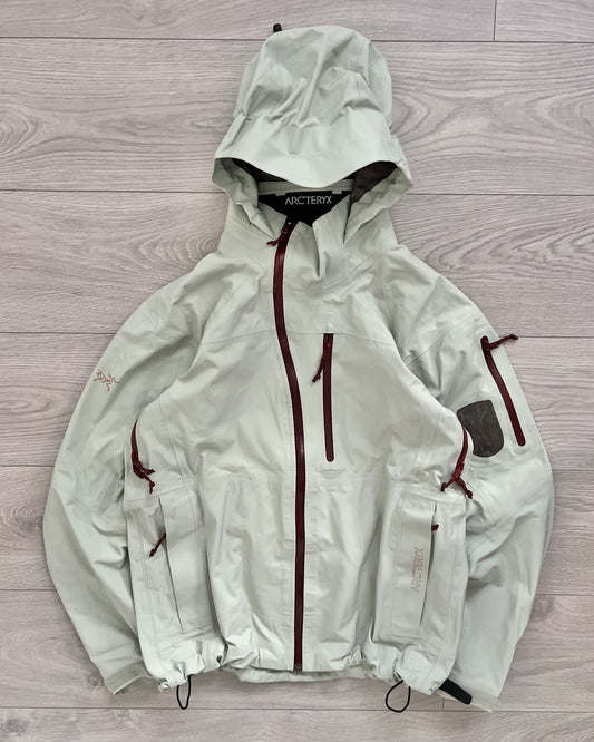 Arcteryx 00s Sidewinder Gore-Tex Jacket in 'Powder' - Size S