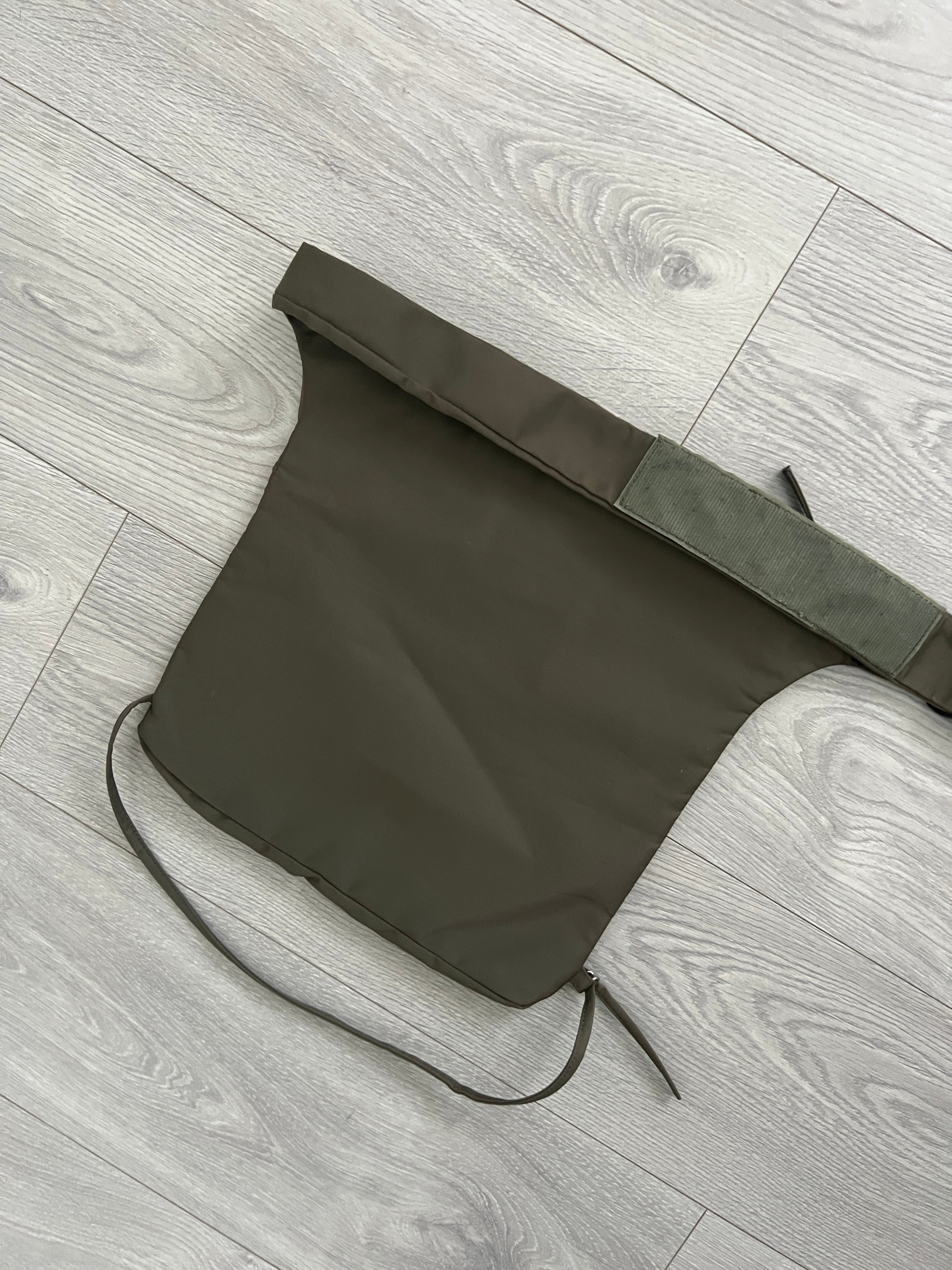Helmut Lang FW1999 Leg Harness Bag