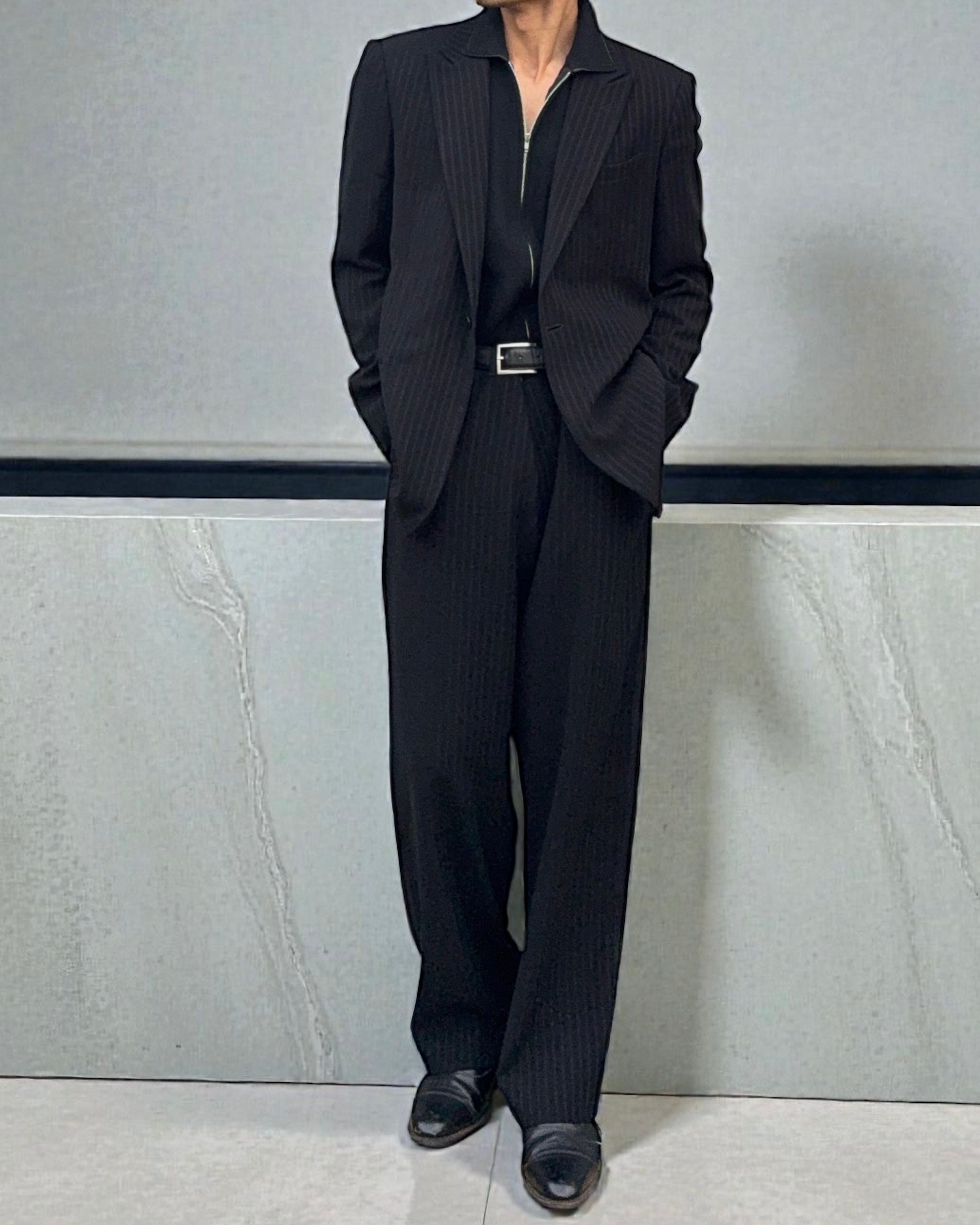 Giorgio Armani 1990s Peaked Lapel Striped Relaxed Suit - Size L