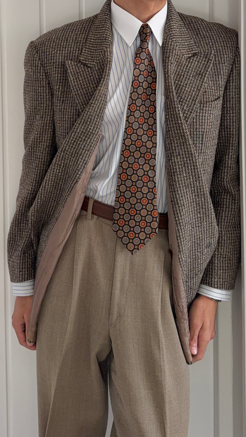 Valentino 1980s Peaked Lapel Double Breasted Textured Wool Sport Jacket Blazer - Size M