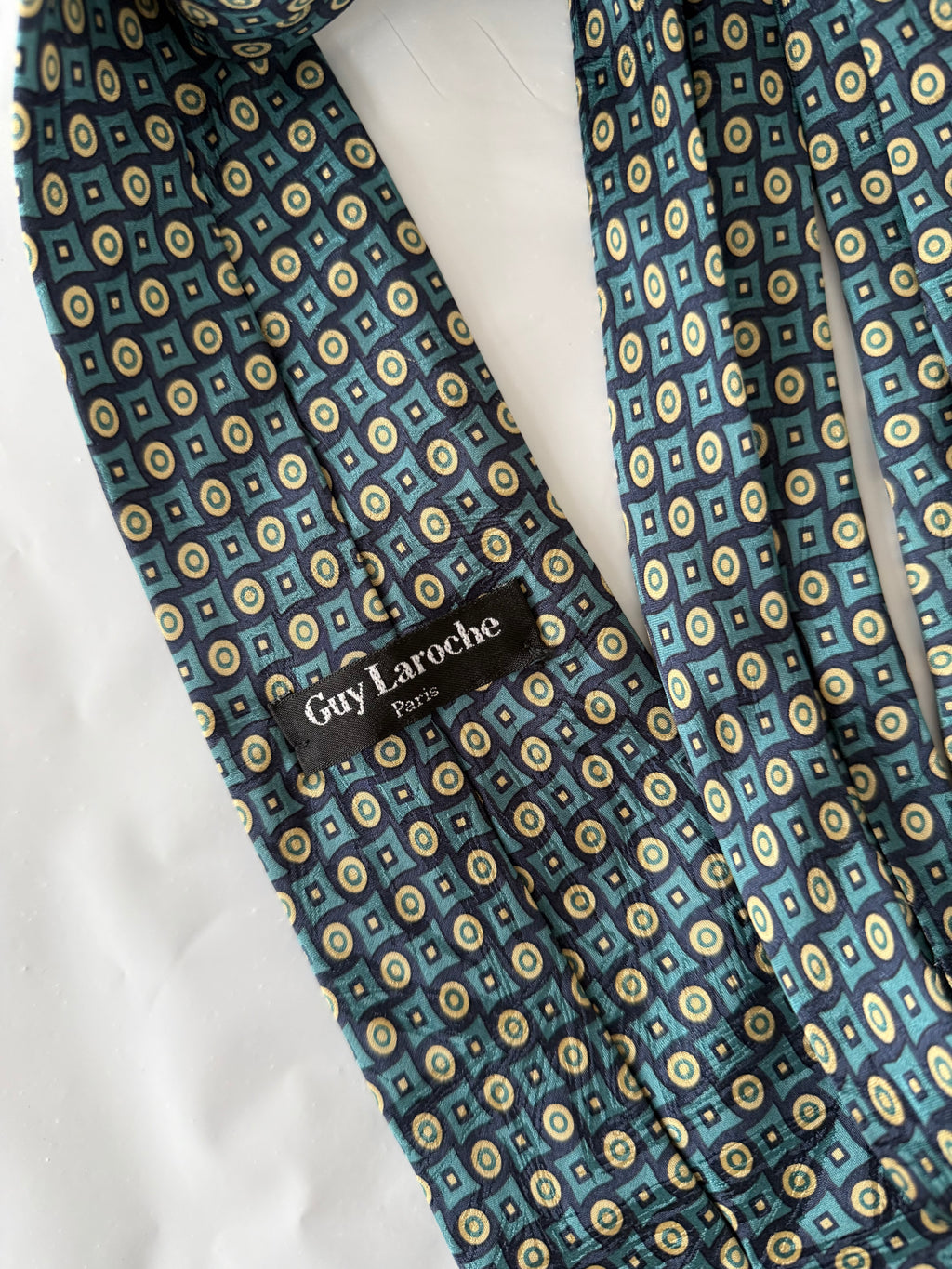 Guy Laroche Paris 1990s Silk Tie