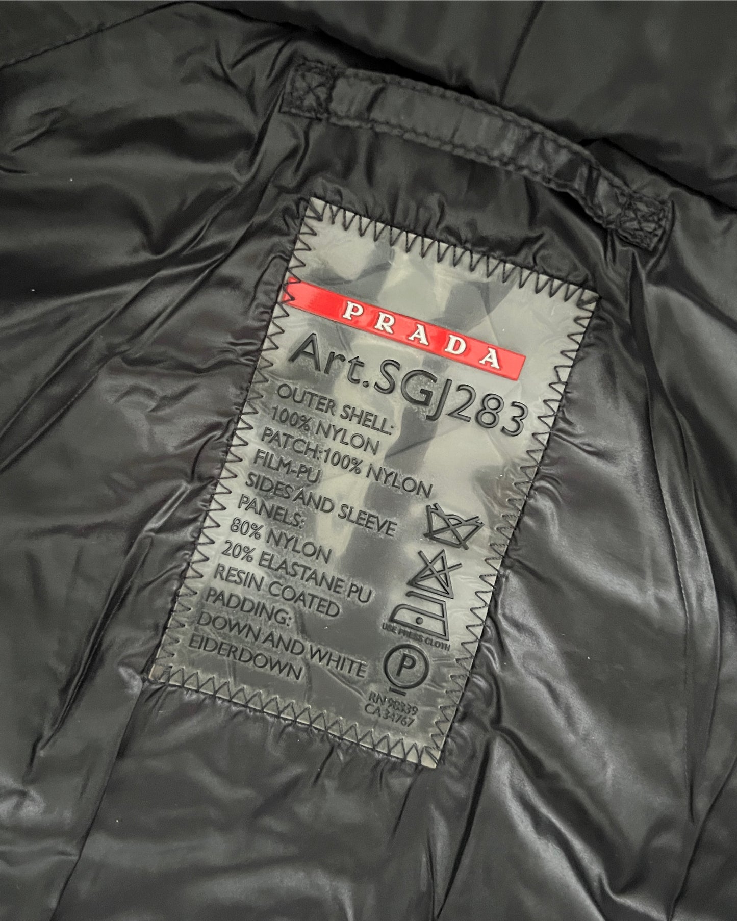 Prada Sport FW2005 Plaque Logo Astro Puffer Jacket - Size S