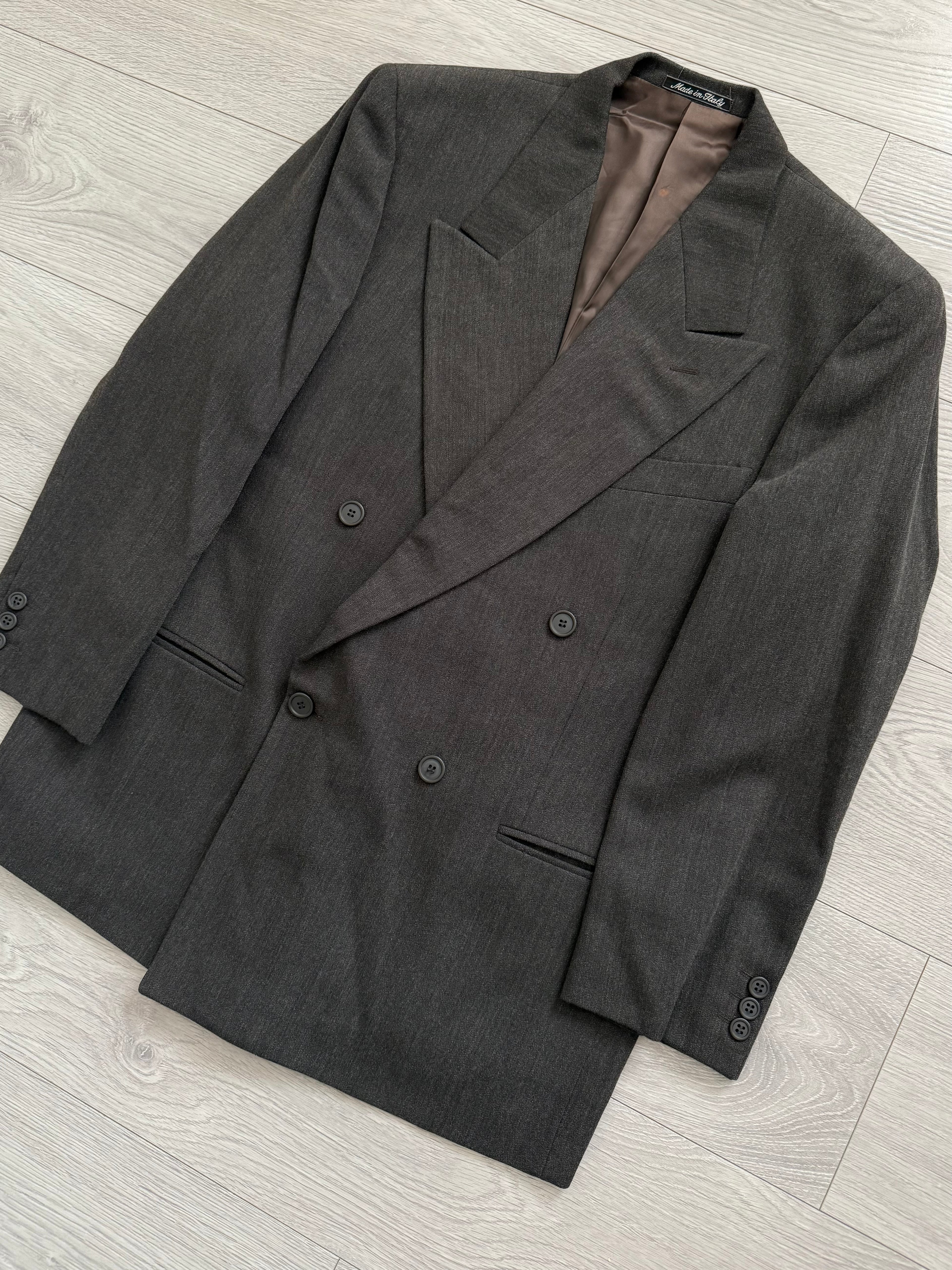 Giorgio Armani 1990s Double-Breasted Pleated Wool Suit - Size L Jacket / 34" Waist