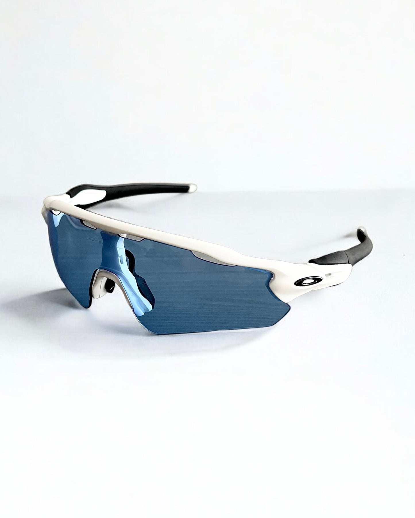 Oakley Radar EV Path Sunglasses in Polished White/Low Light Blue Lenses